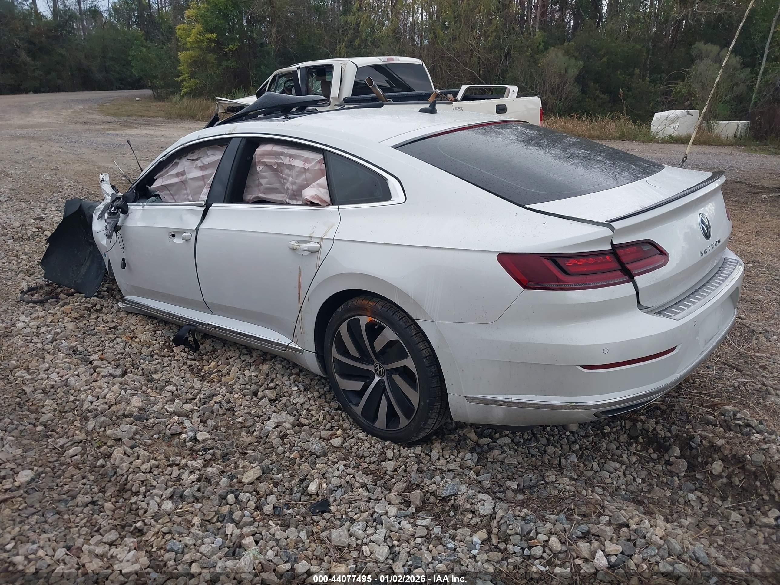 VOLKSWAGEN ARTEON image 3