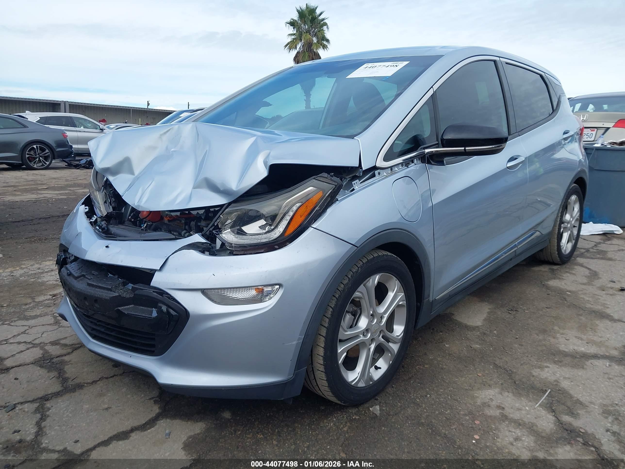 CHEVROLET BOLT image 2