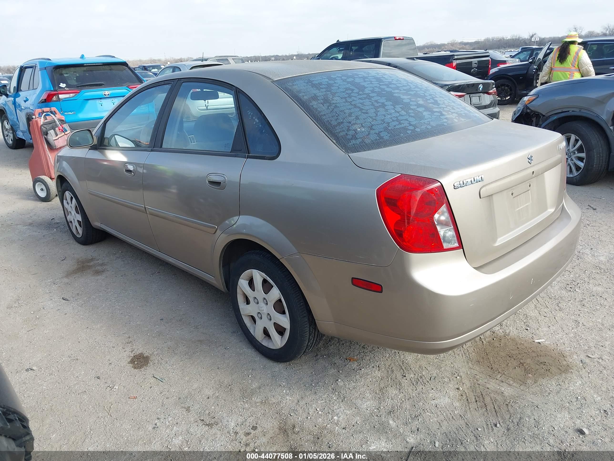 SUZUKI FORENZA image 3