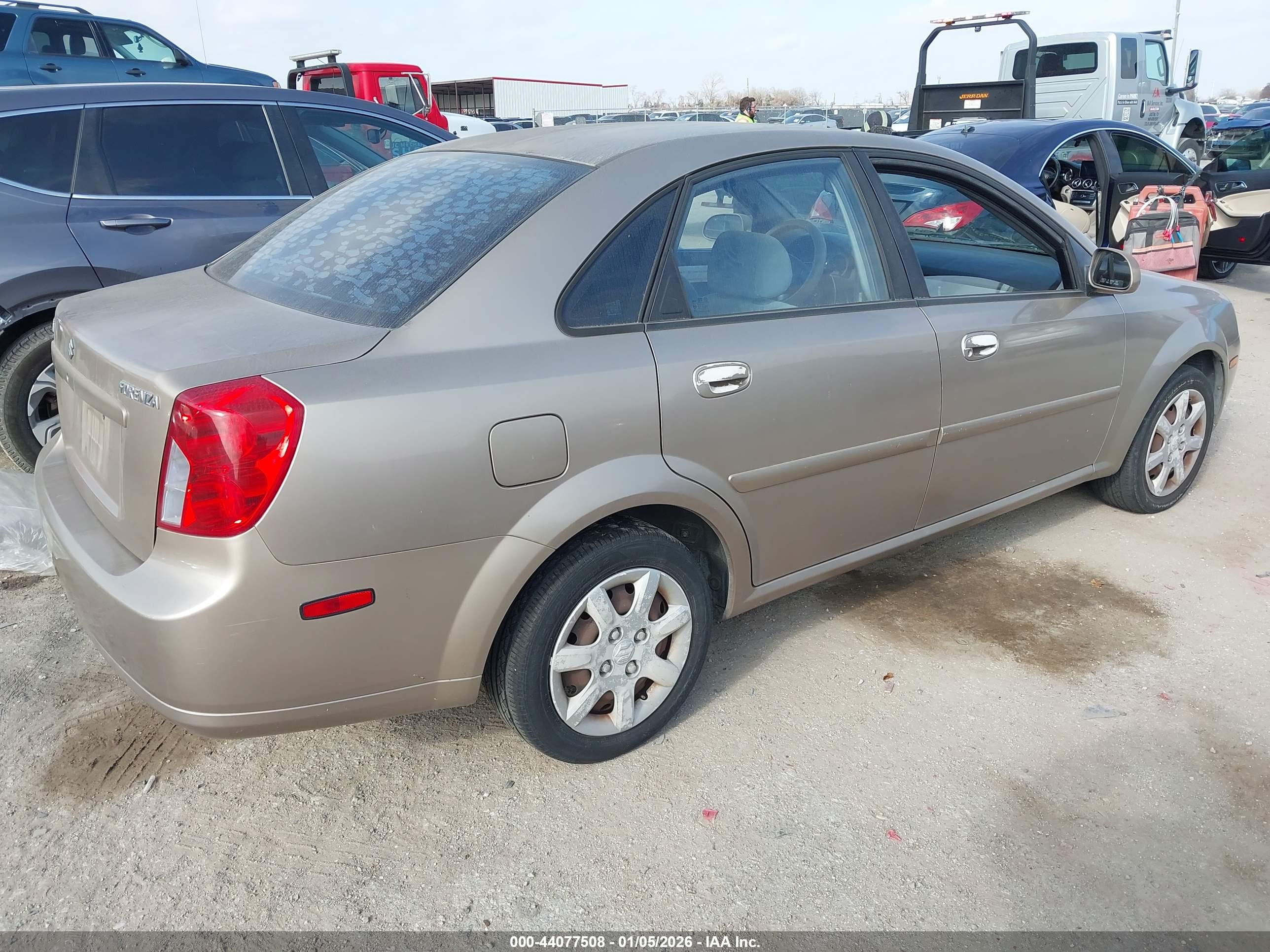 SUZUKI FORENZA image 4