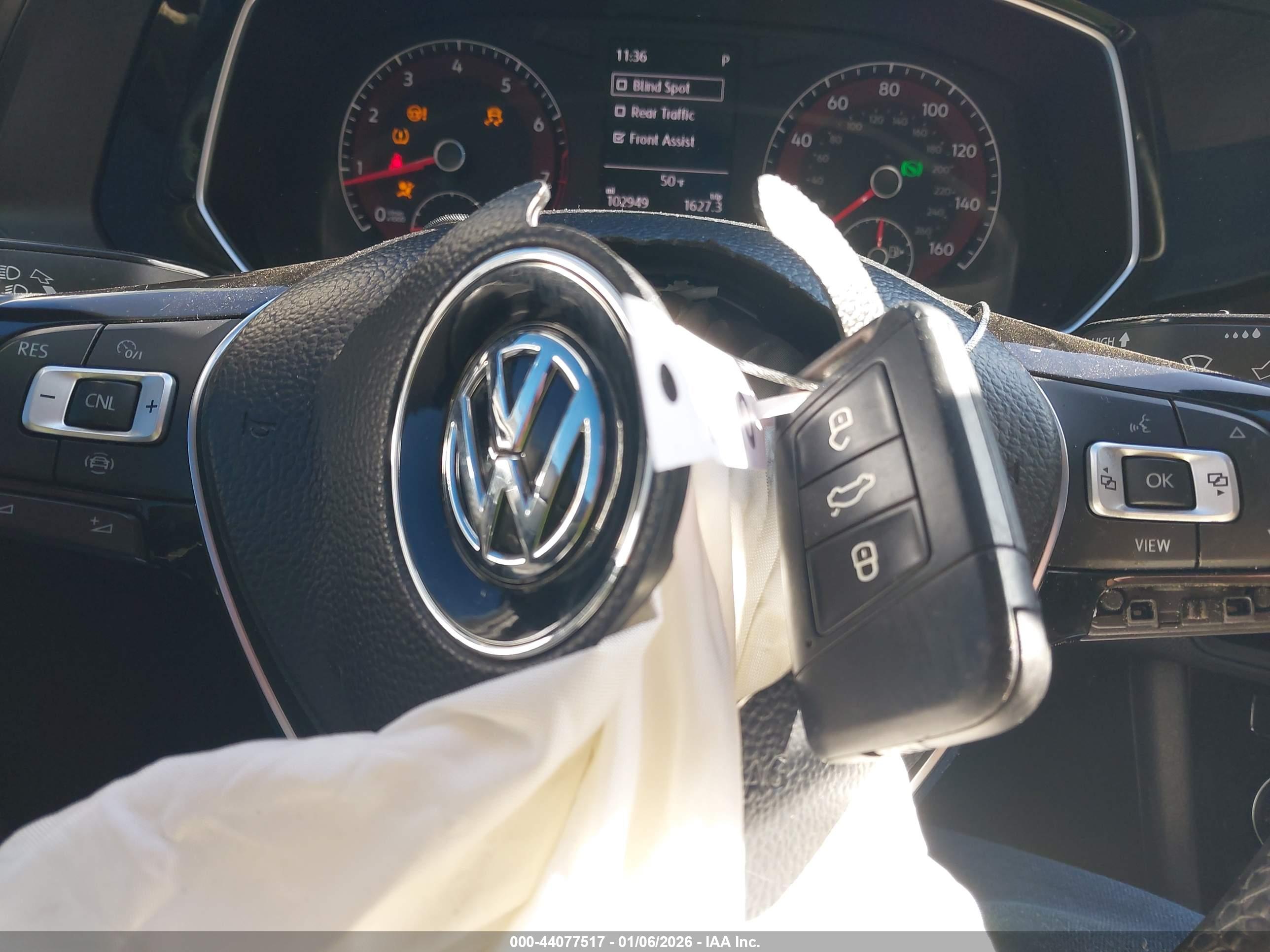 VOLKSWAGEN JETTA image 11