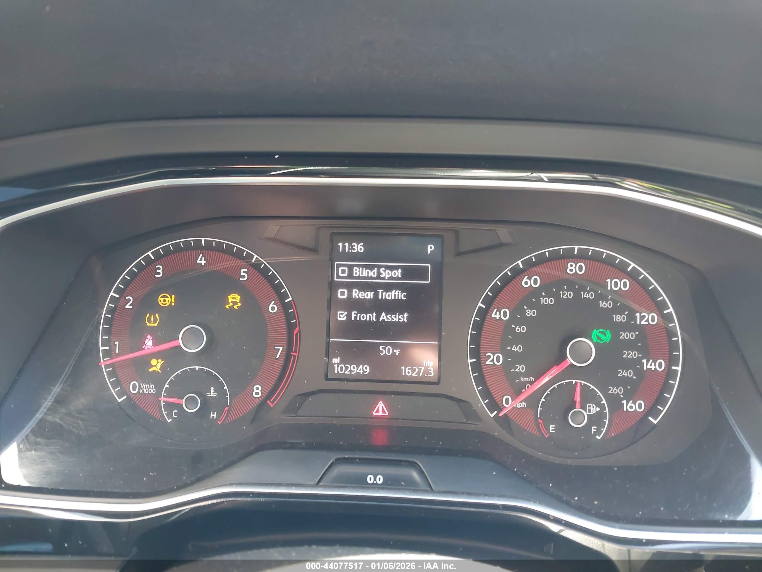 VOLKSWAGEN JETTA image 7
