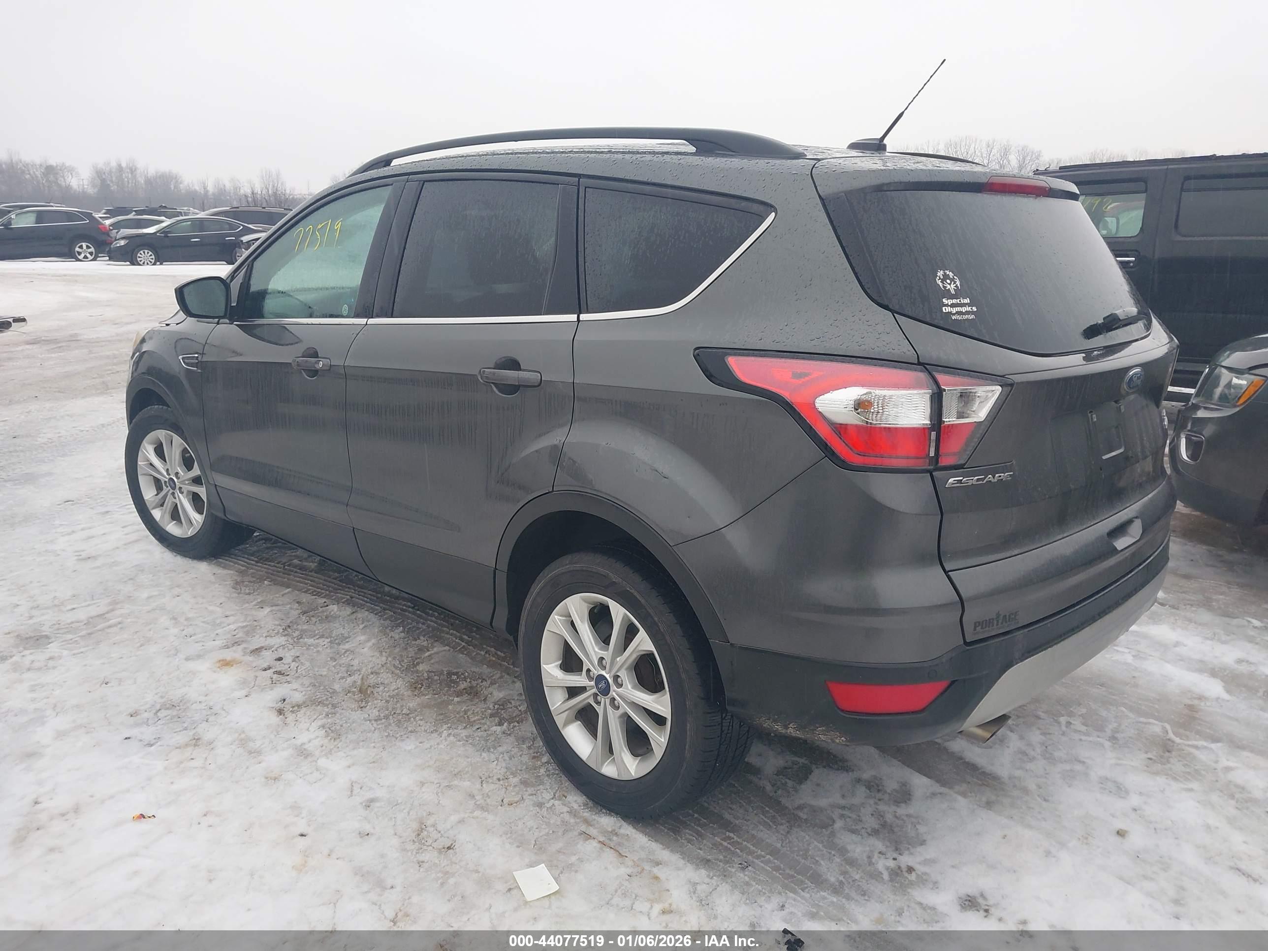 FORD ESCAPE image 3