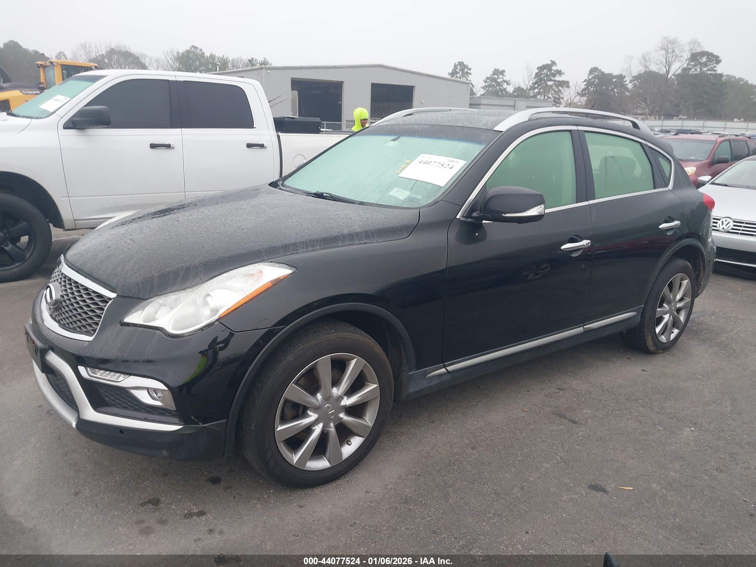 INFINITI QX50 image 2
