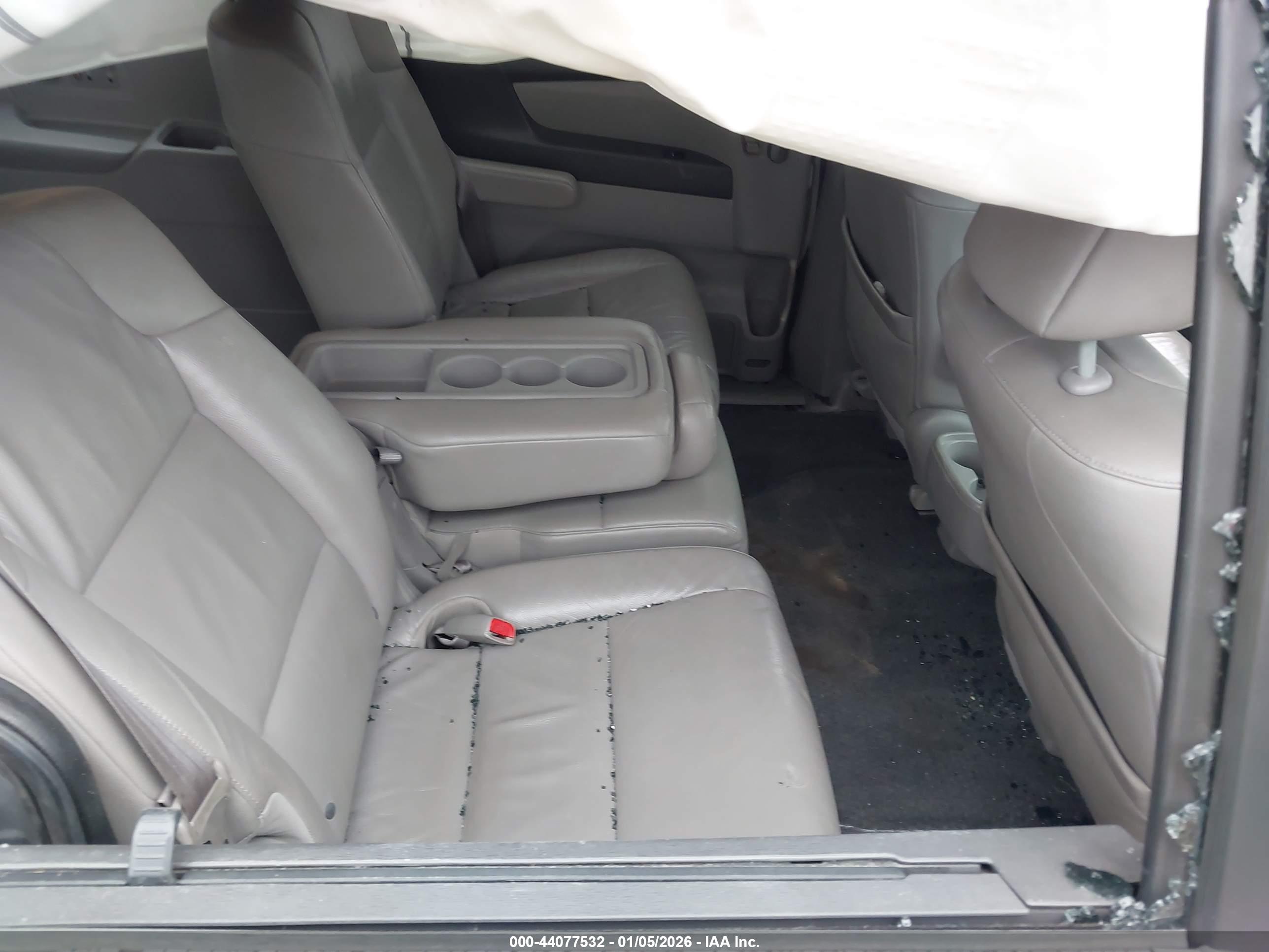 HONDA ODYSSEY image 8