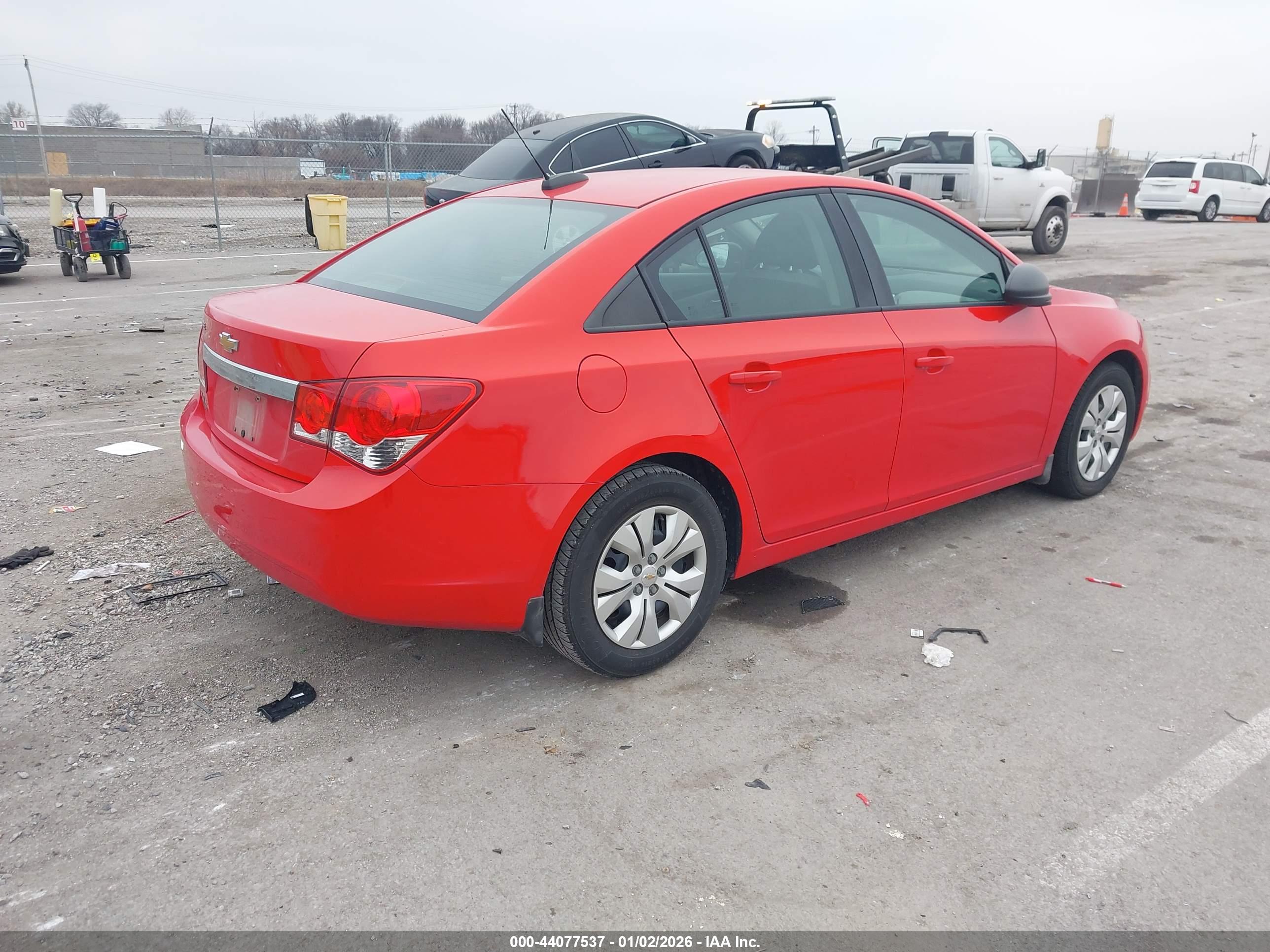 CHEVROLET CRUZE image 4