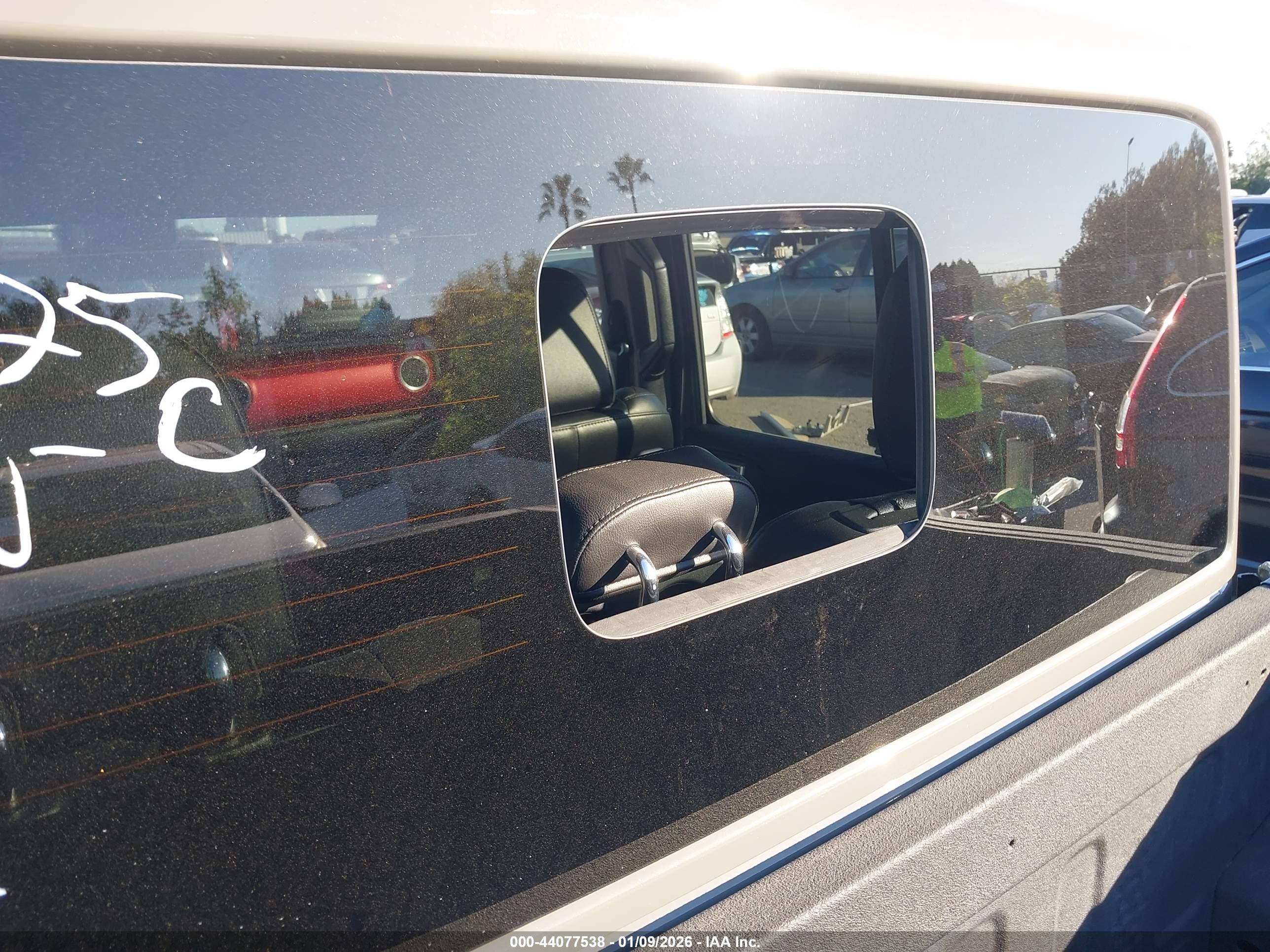JEEP GLADIATOR image 6