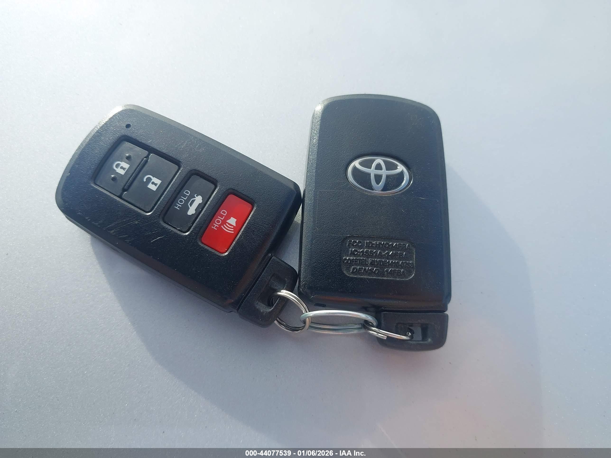 TOYOTA COROLLA image 11