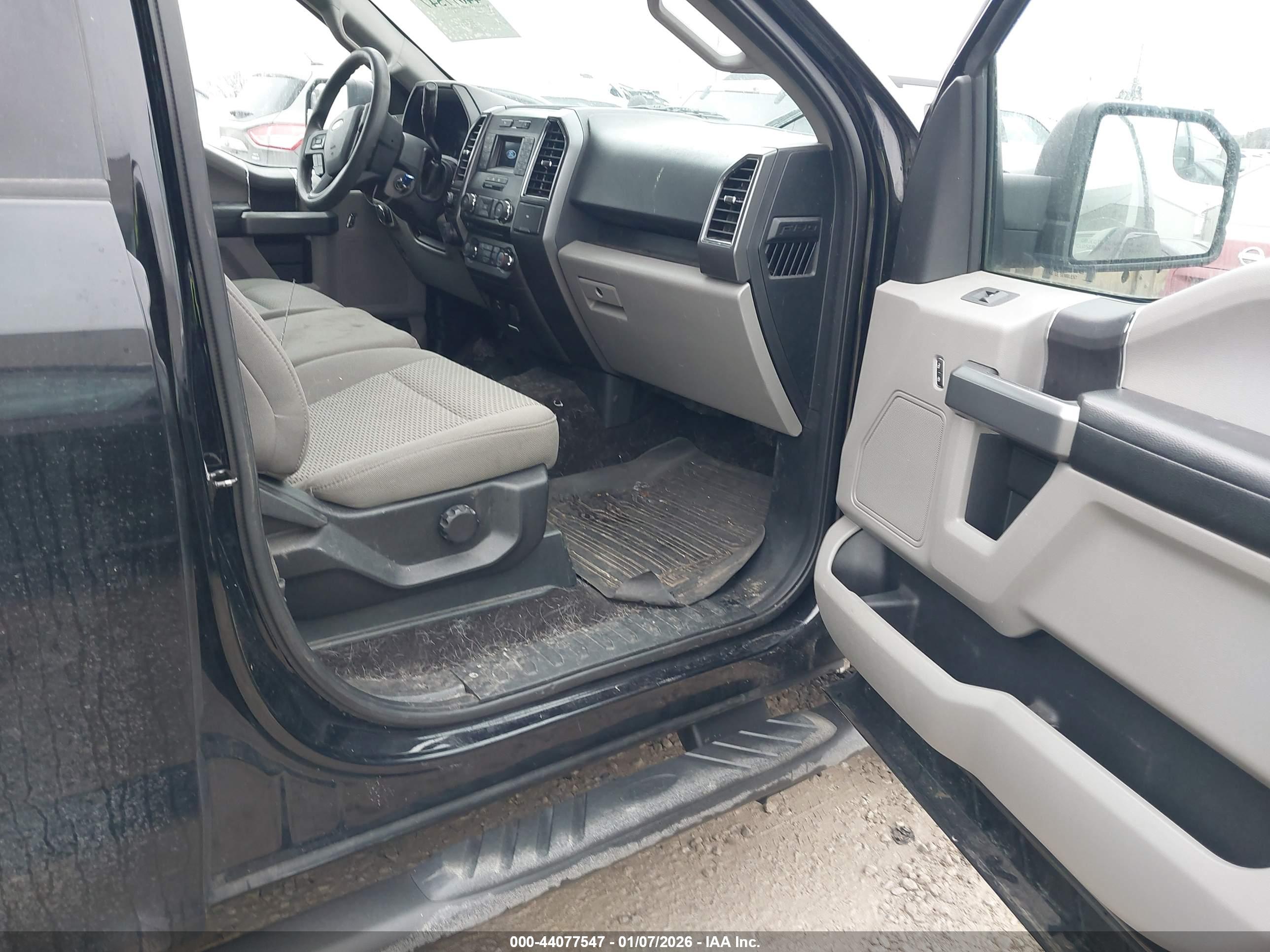 FORD F-150 image 5