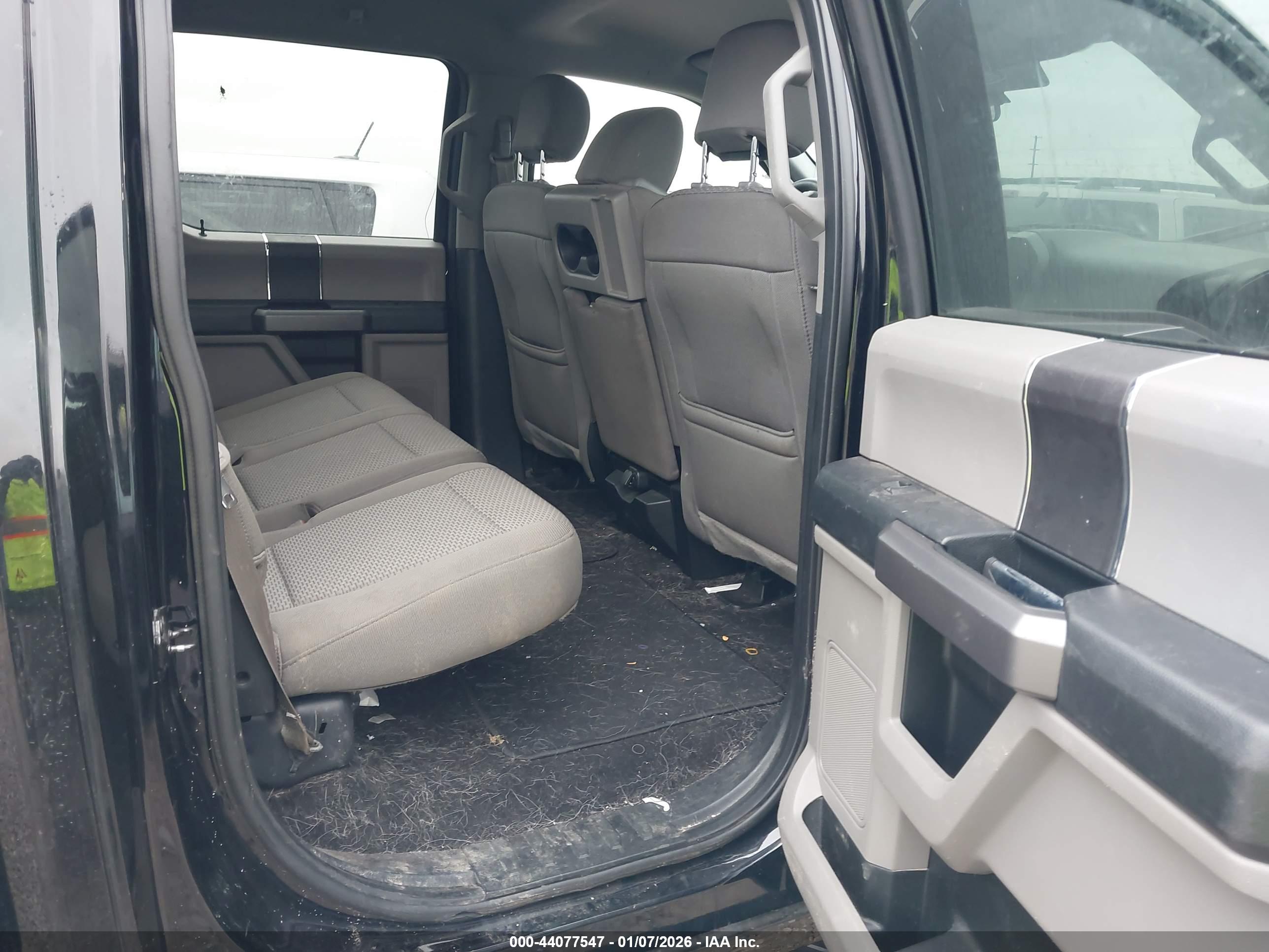 FORD F-150 image 8