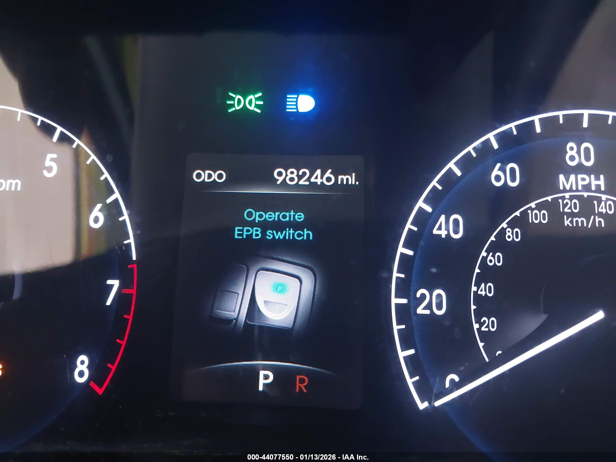 HYUNDAI GENESIS image 7
