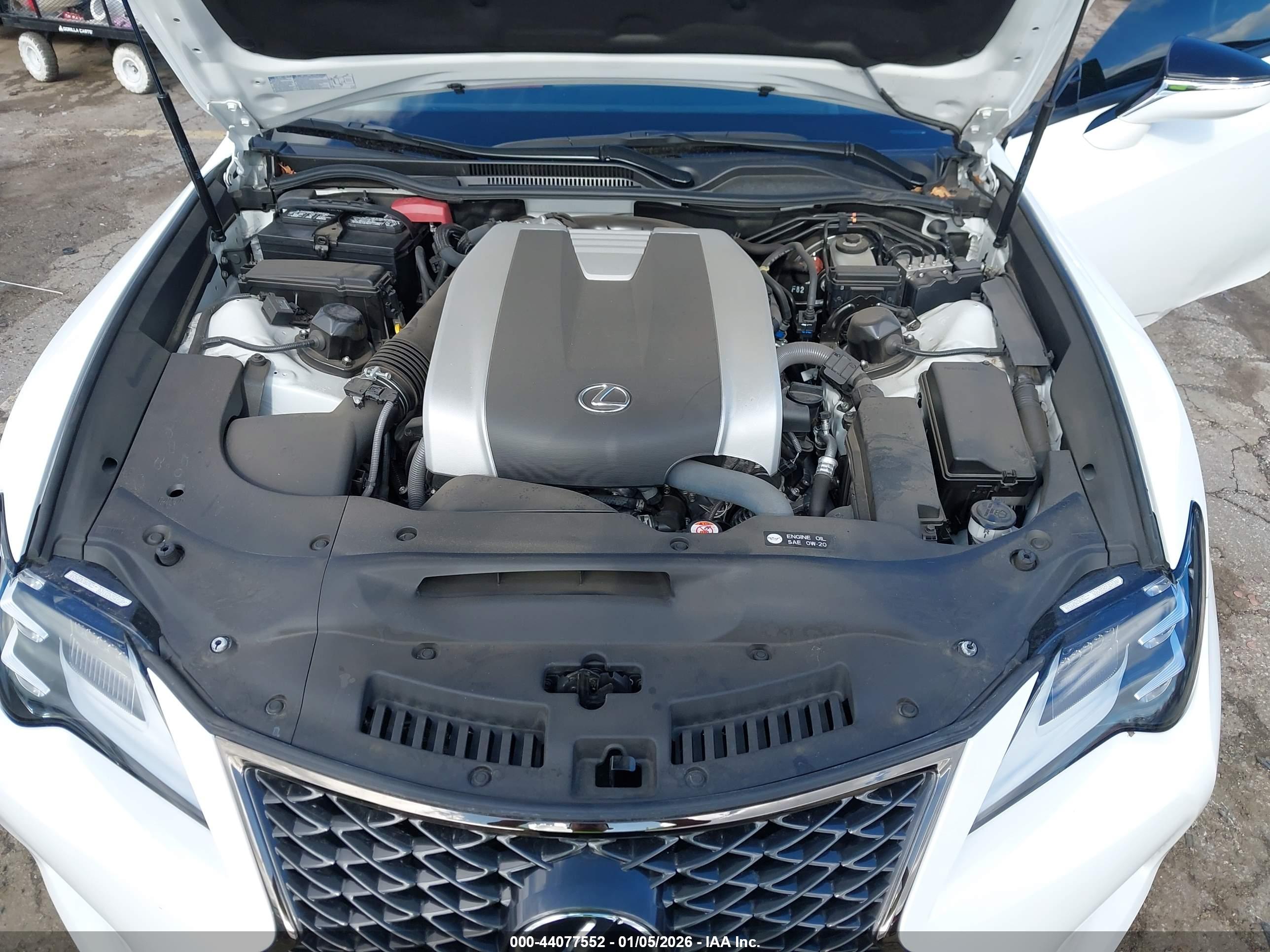 LEXUS RC image 10