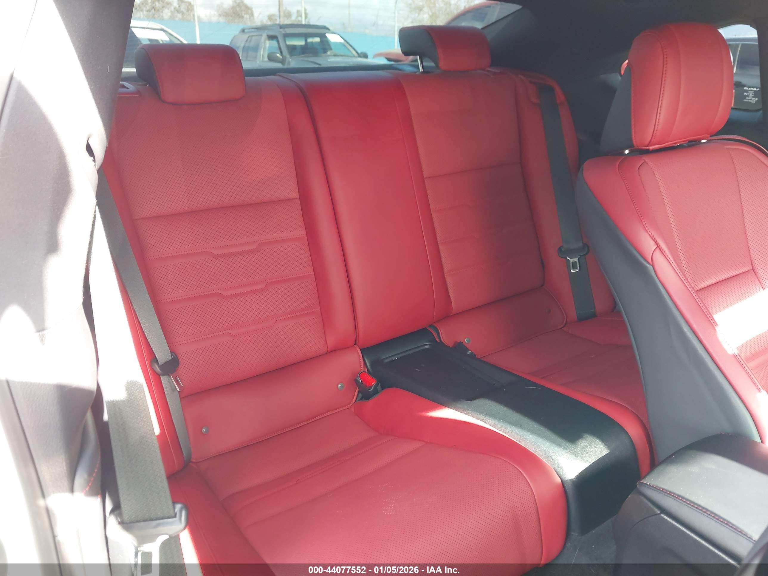 LEXUS RC image 8