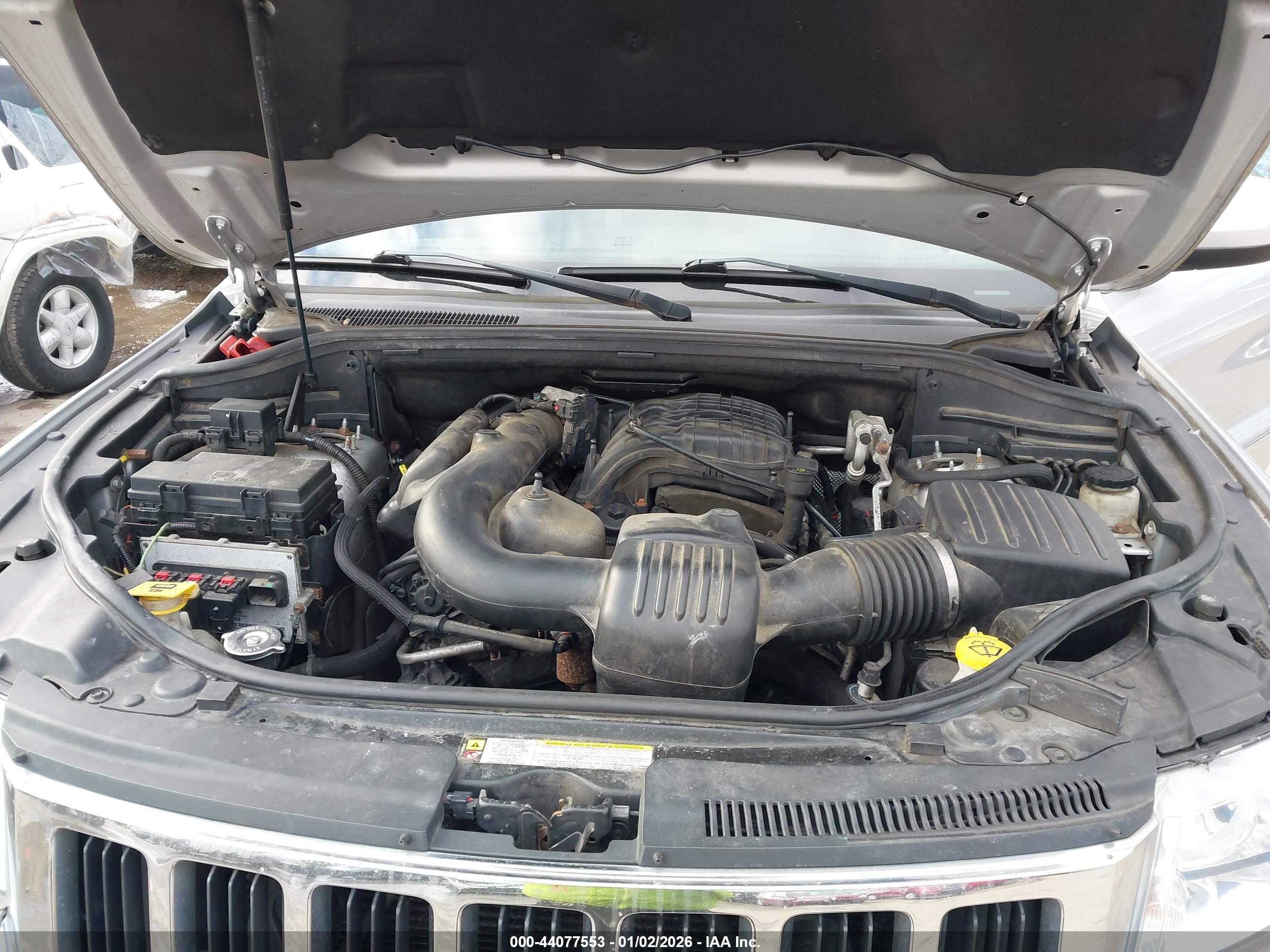 JEEP GRAND image 10