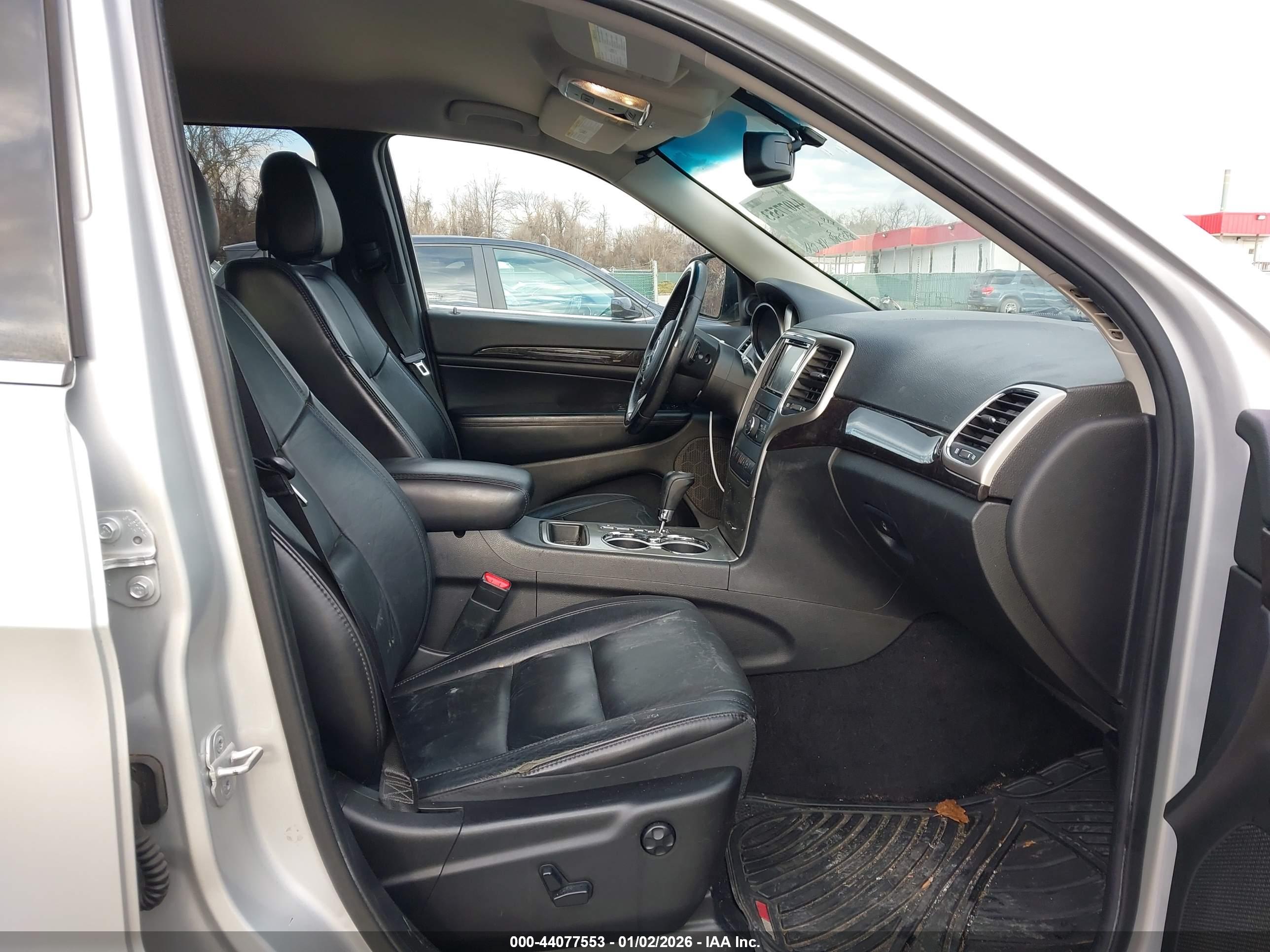 JEEP GRAND image 5