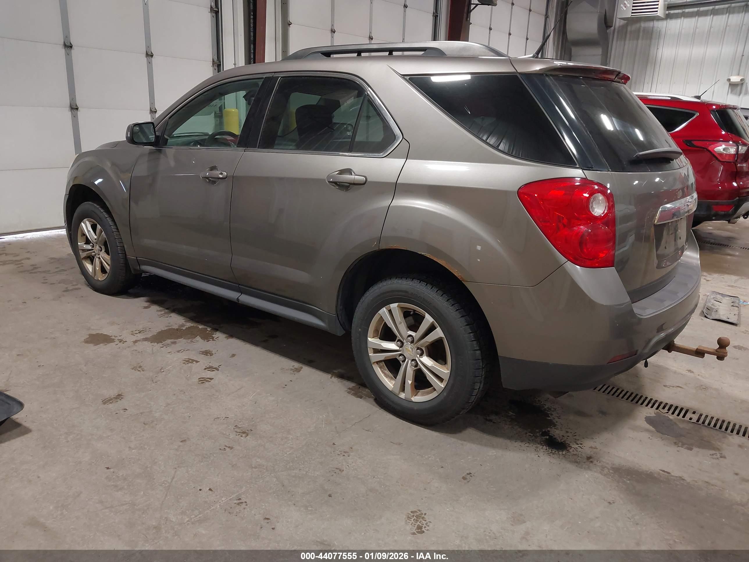 CHEVROLET EQUINOX image 3