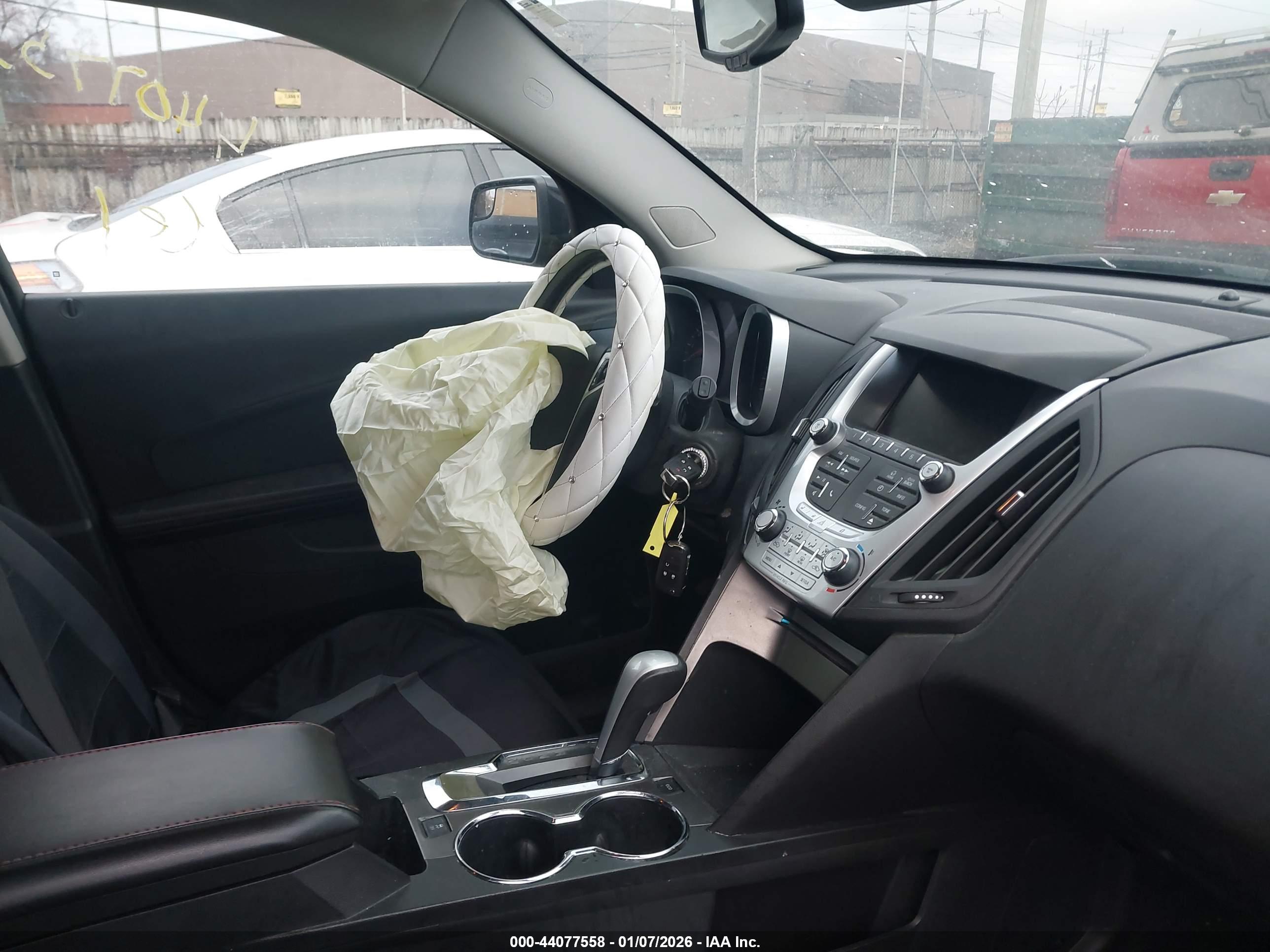 CHEVROLET EQUINOX image 5