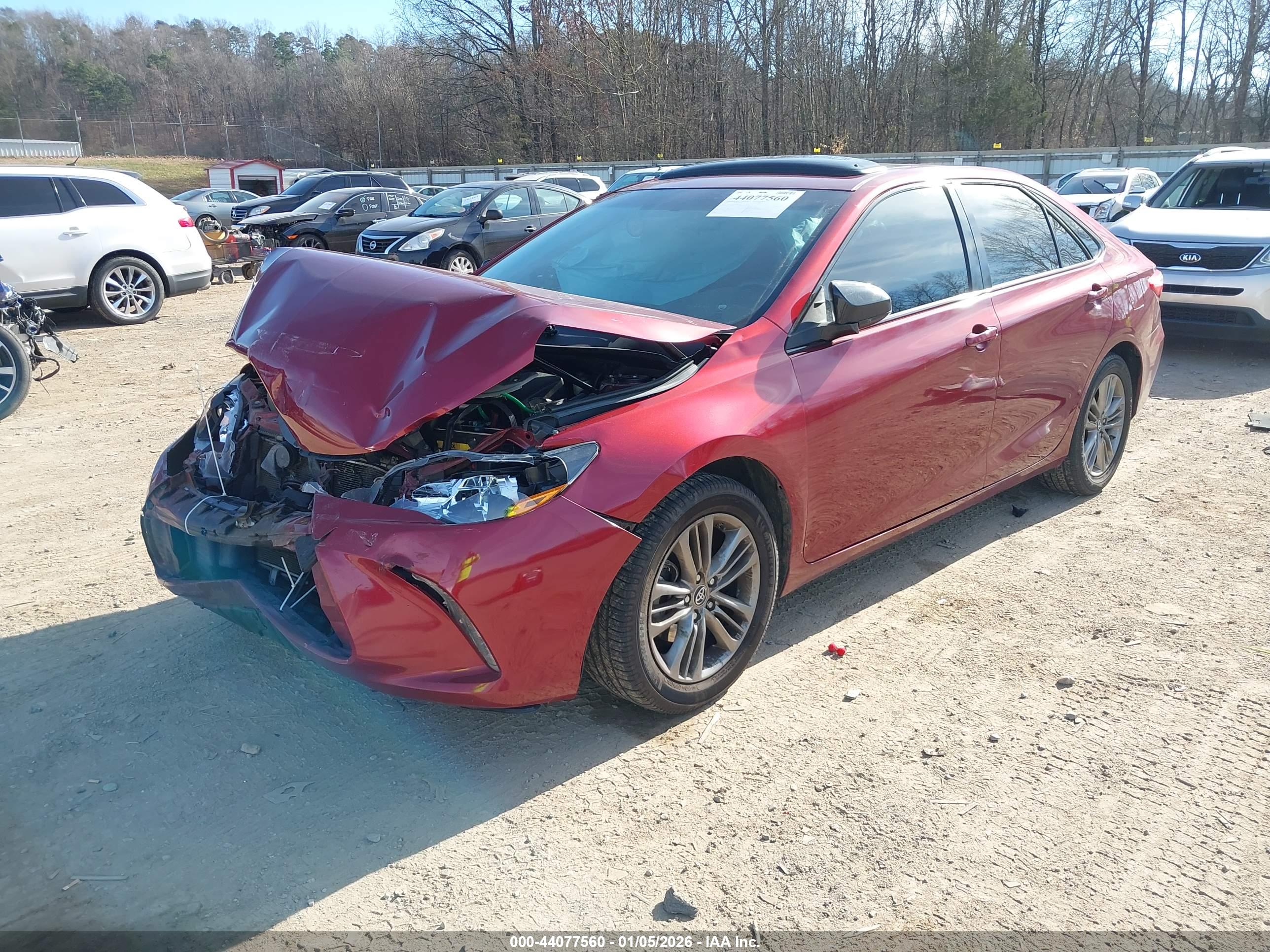 TOYOTA CAMRY image 2