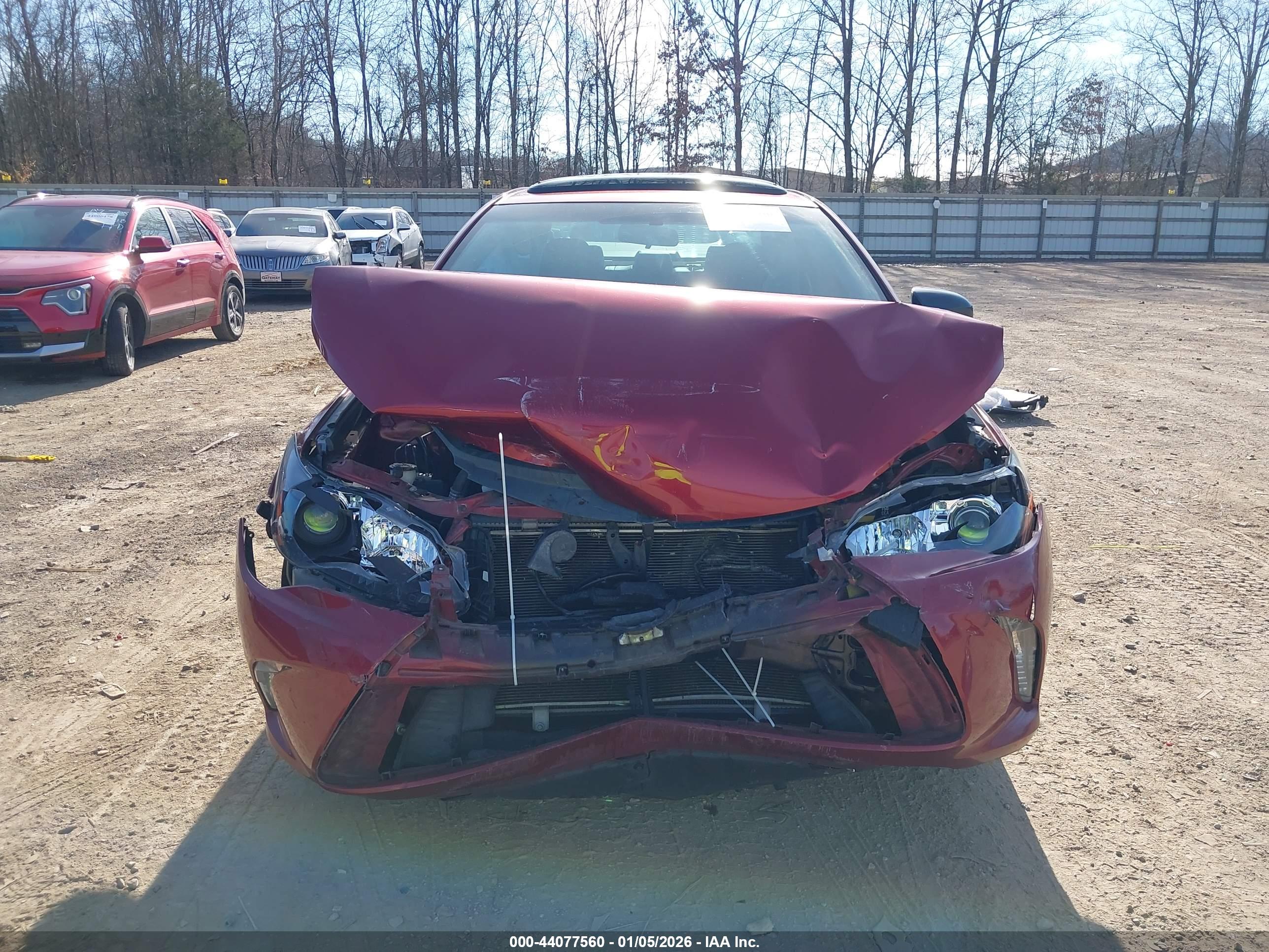 TOYOTA CAMRY image 6