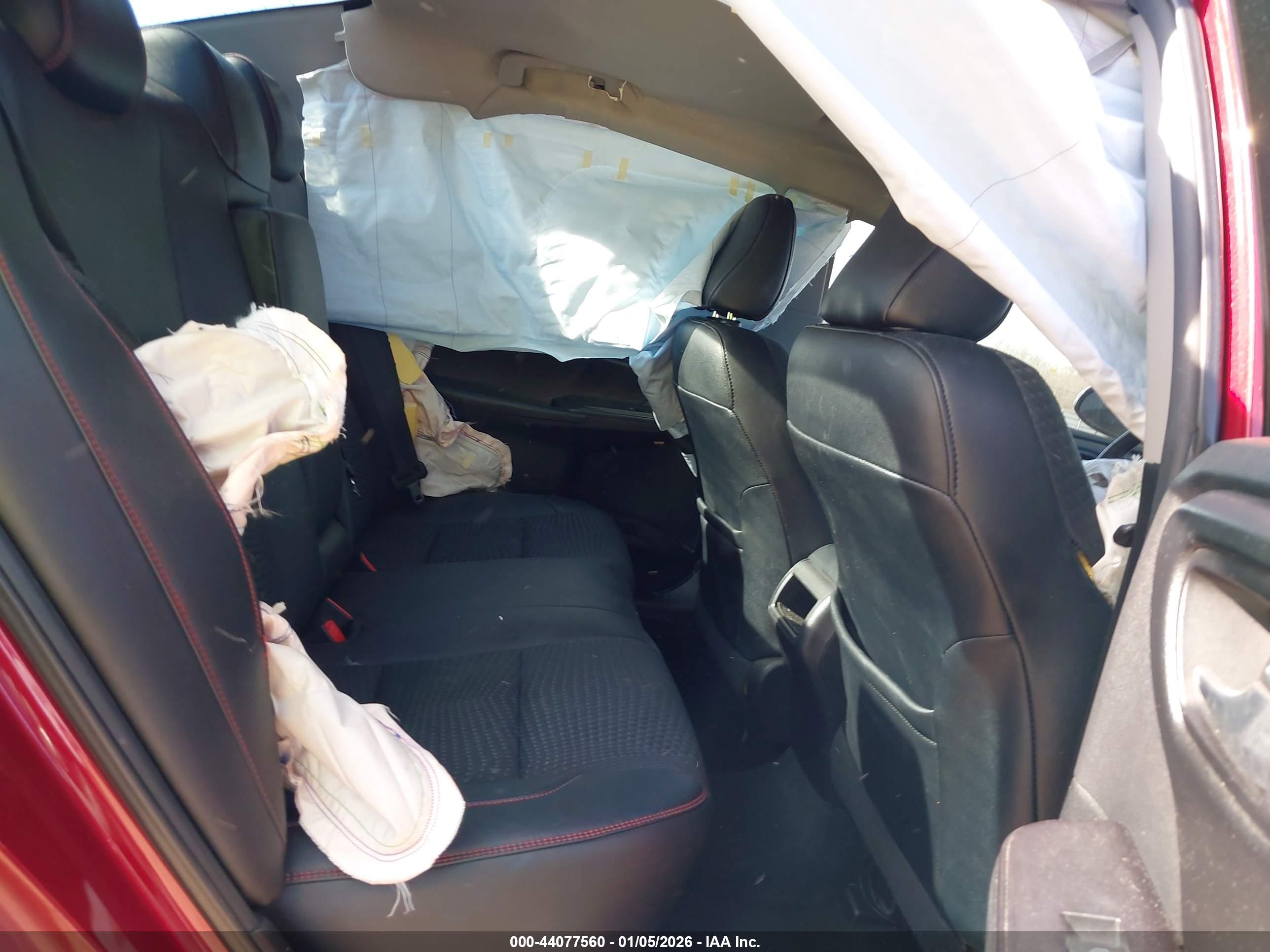 TOYOTA CAMRY image 8