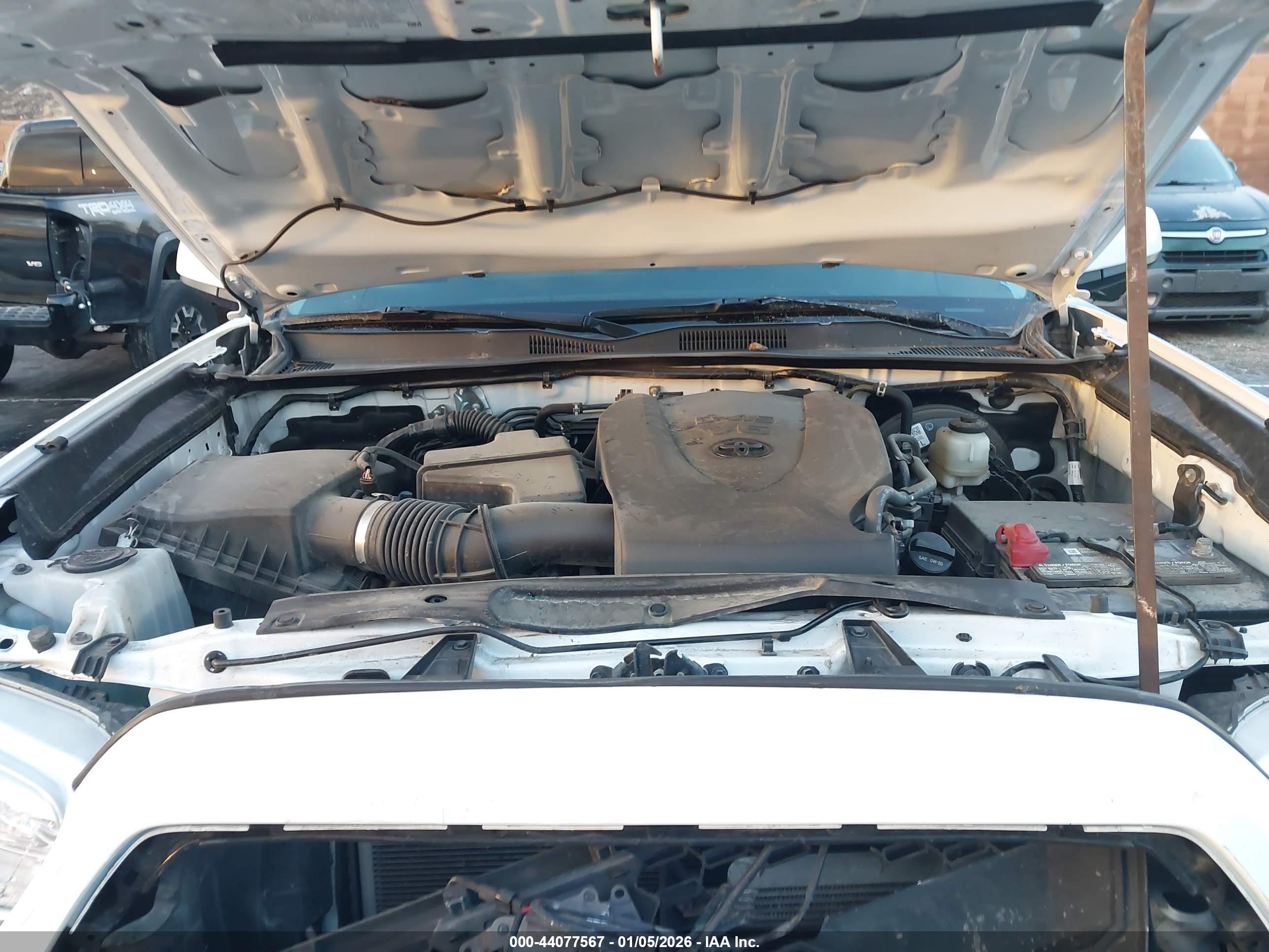 TOYOTA TACOMA image 10