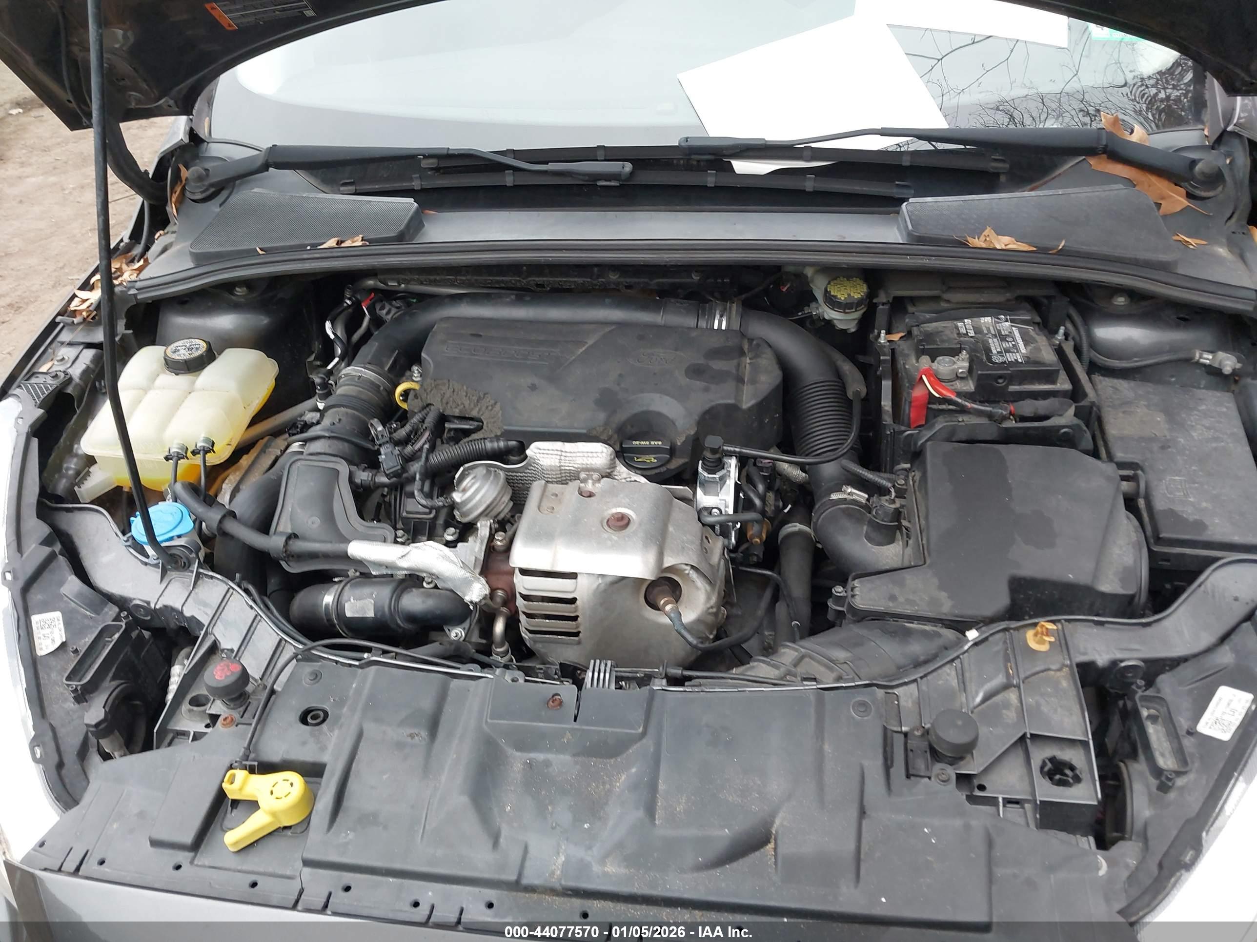 FORD FOCUS image 10