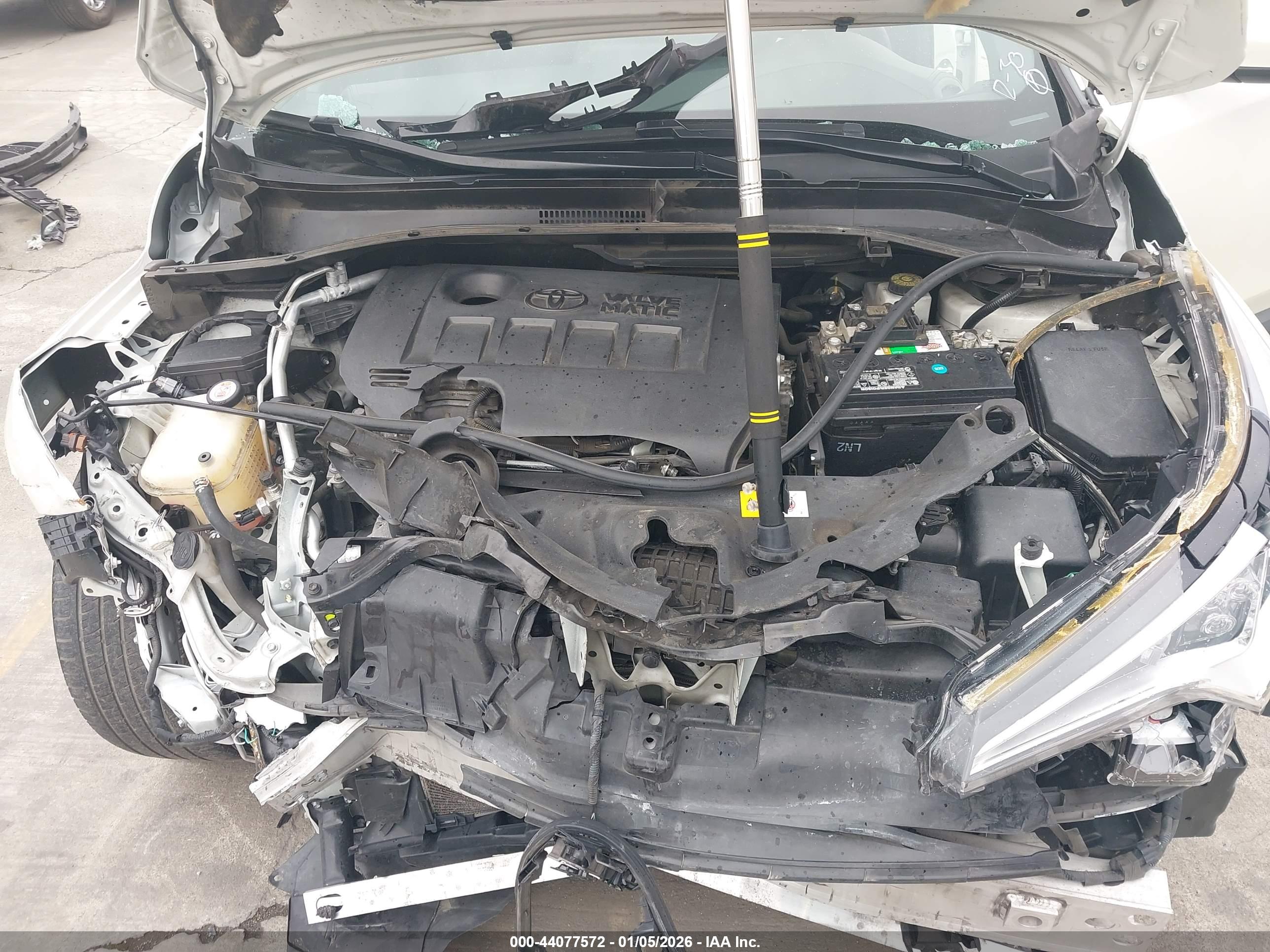 TOYOTA C-HR image 10