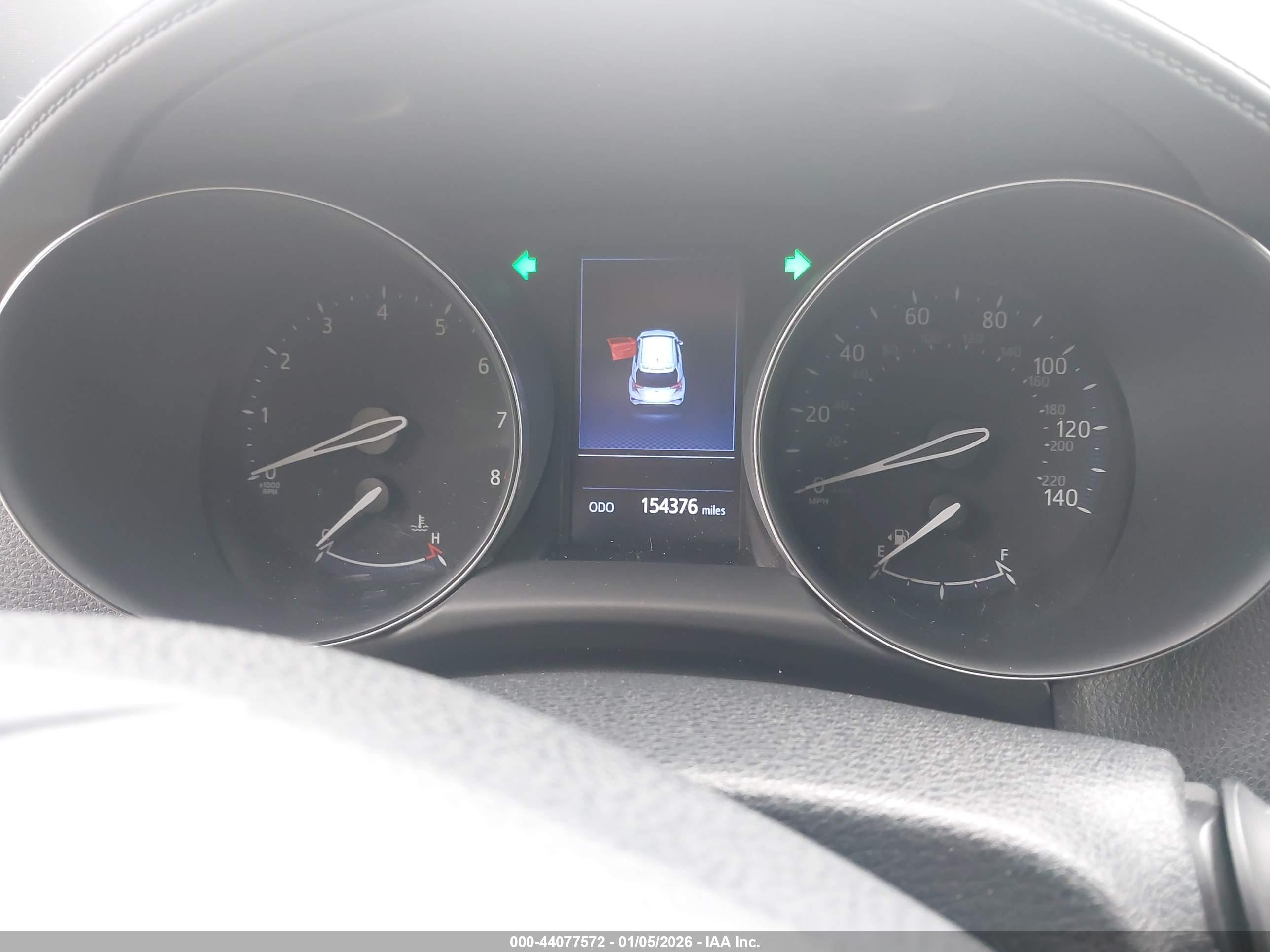 TOYOTA C-HR image 7