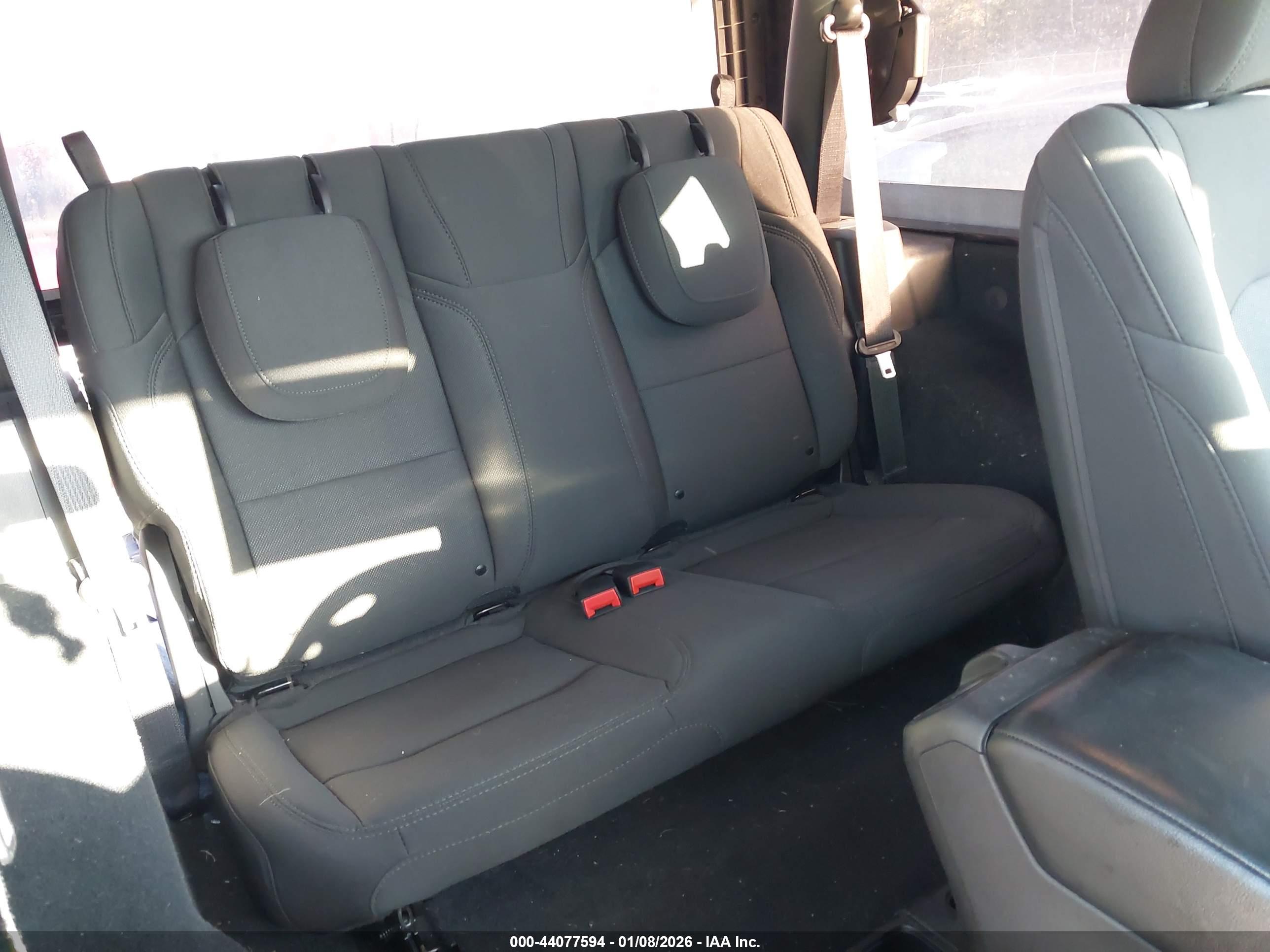 JEEP WRANGLER image 8