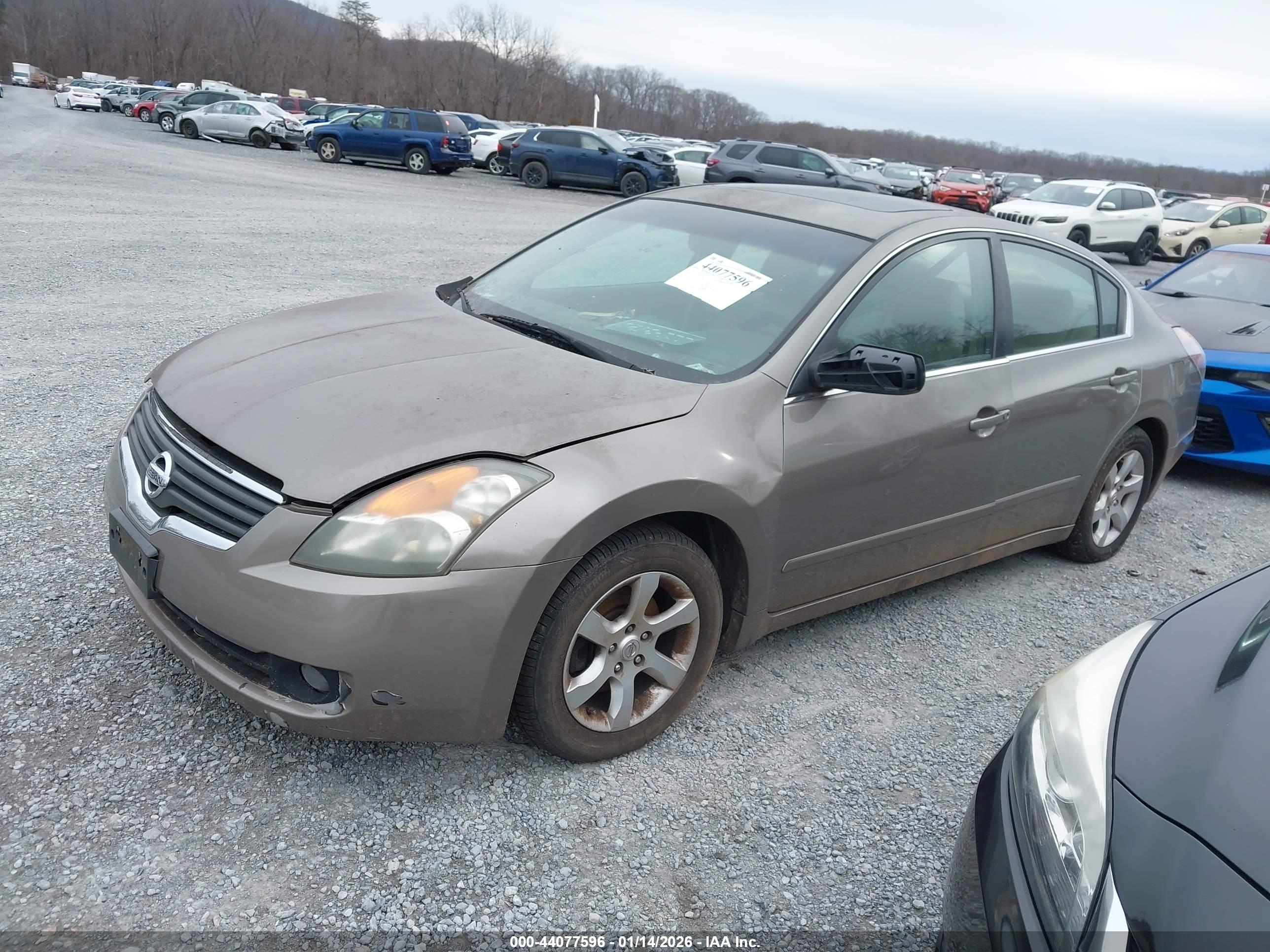 NISSAN ALTIMA image 2