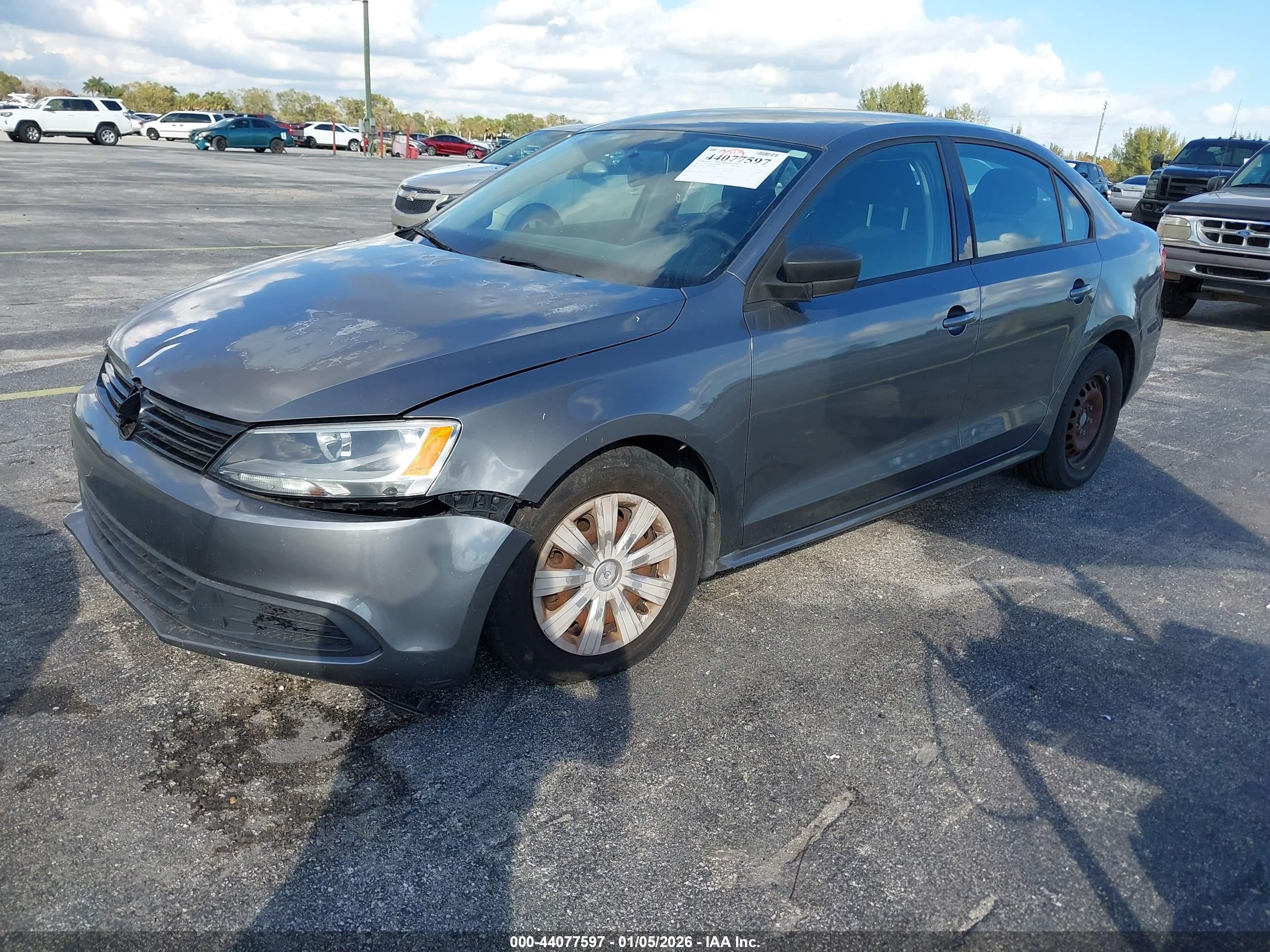VOLKSWAGEN JETTA image 2