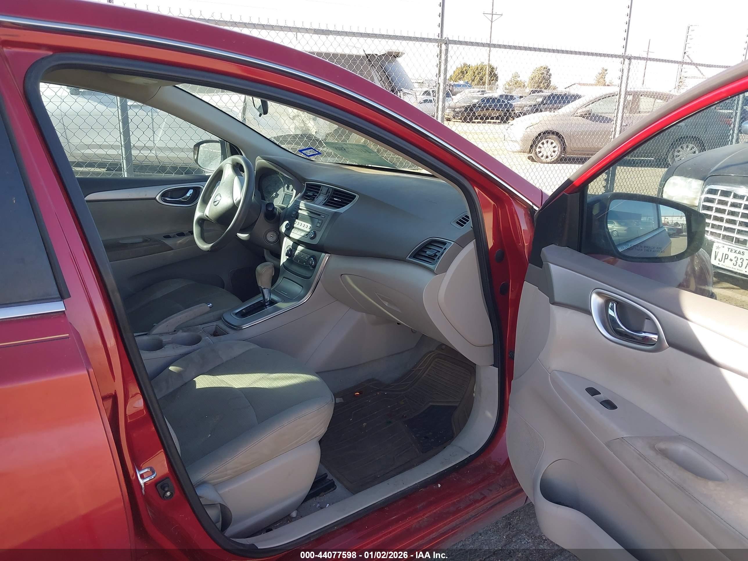 NISSAN SENTRA image 5