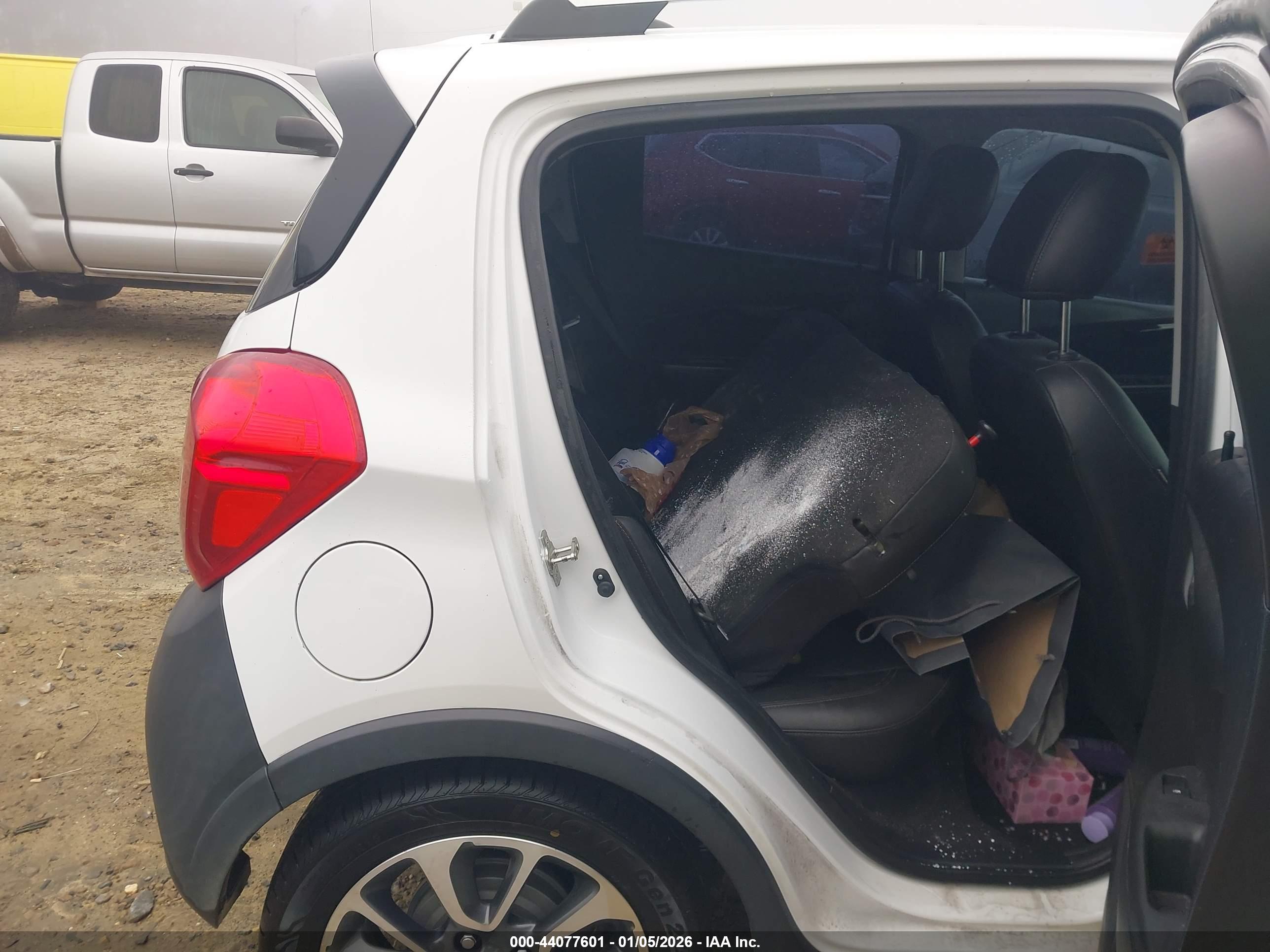 CHEVROLET SPARK image 8