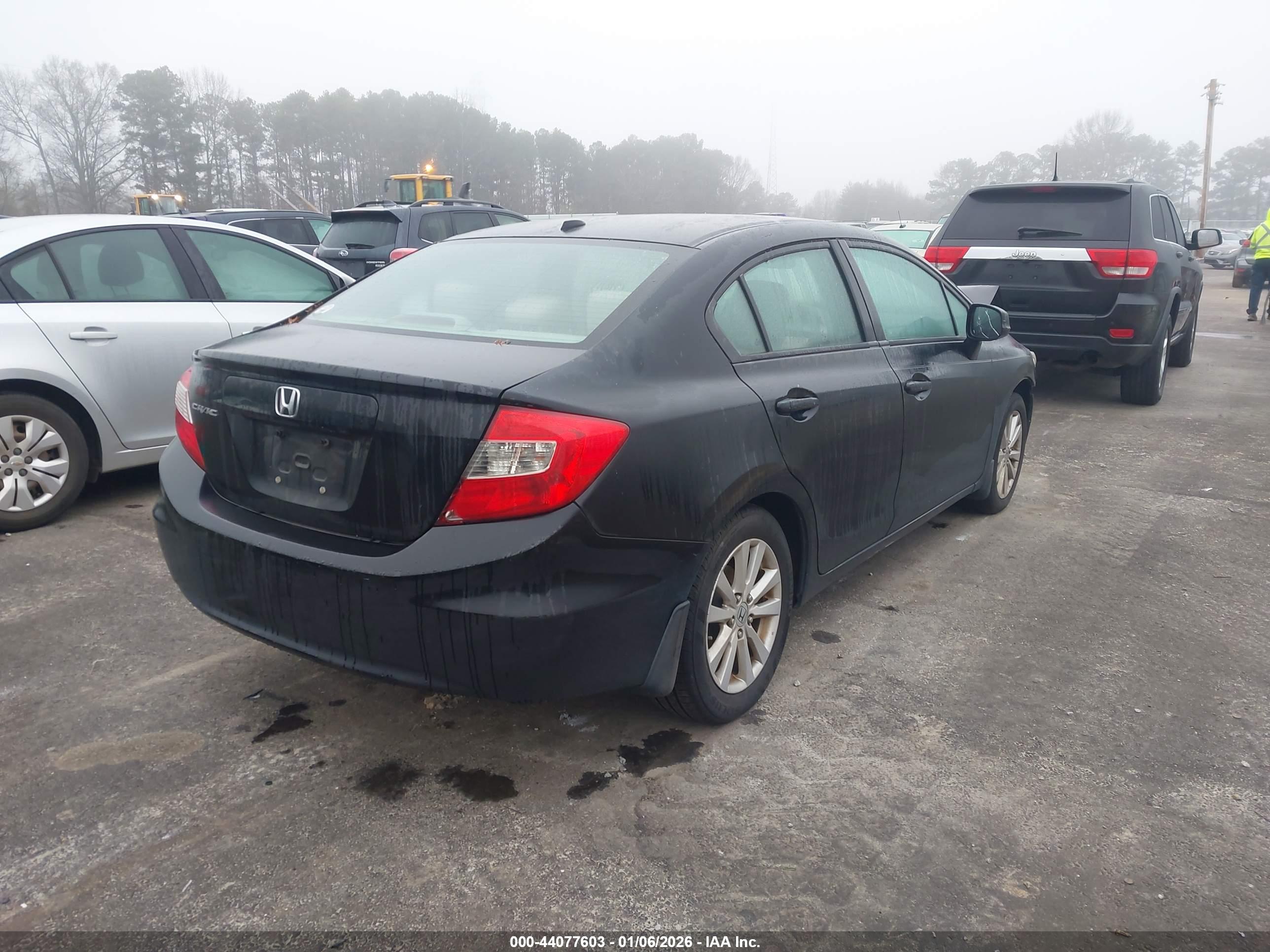 HONDA CIVIC image 4