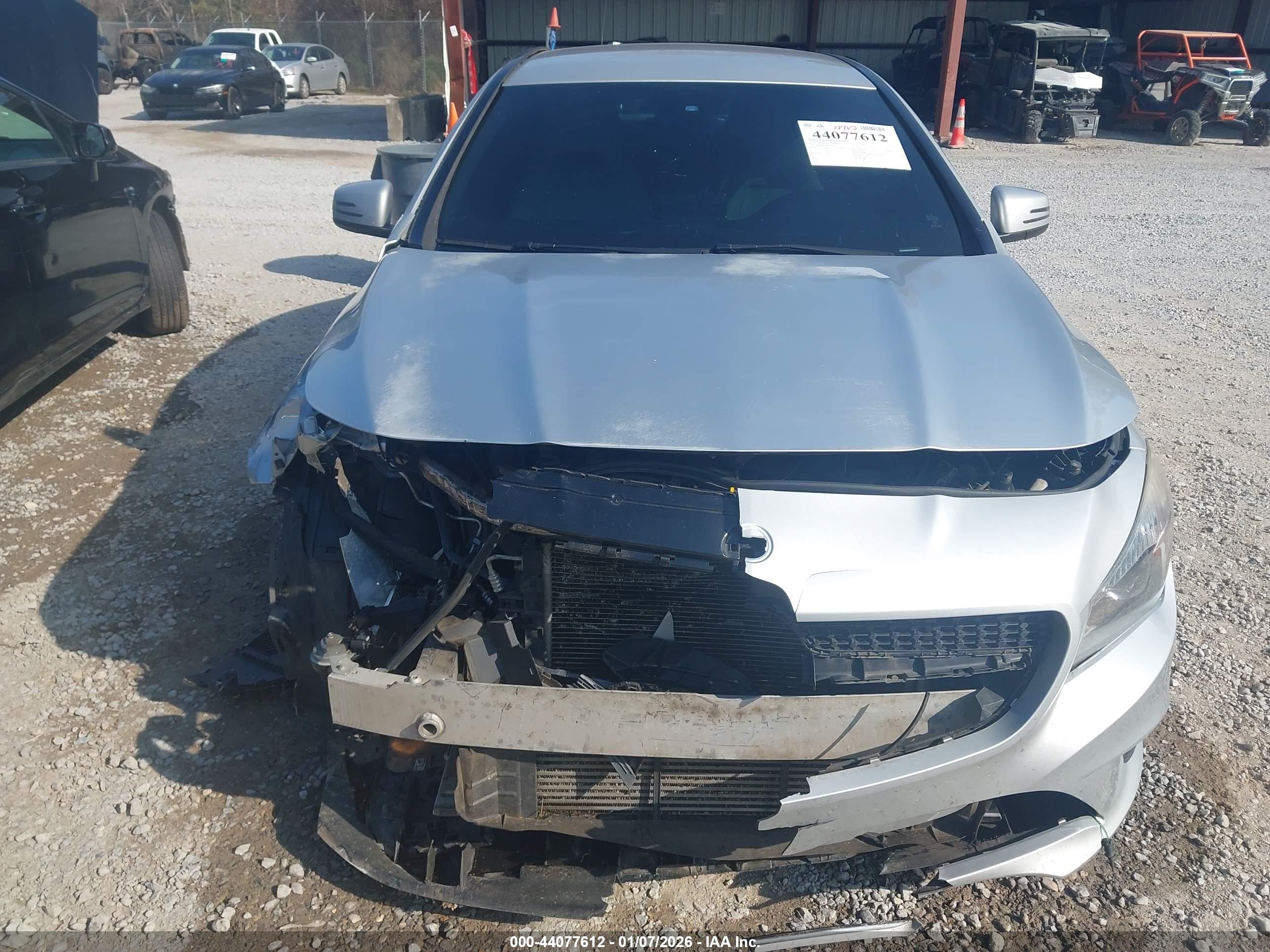 MERCEDES-BENZ CLA image 6