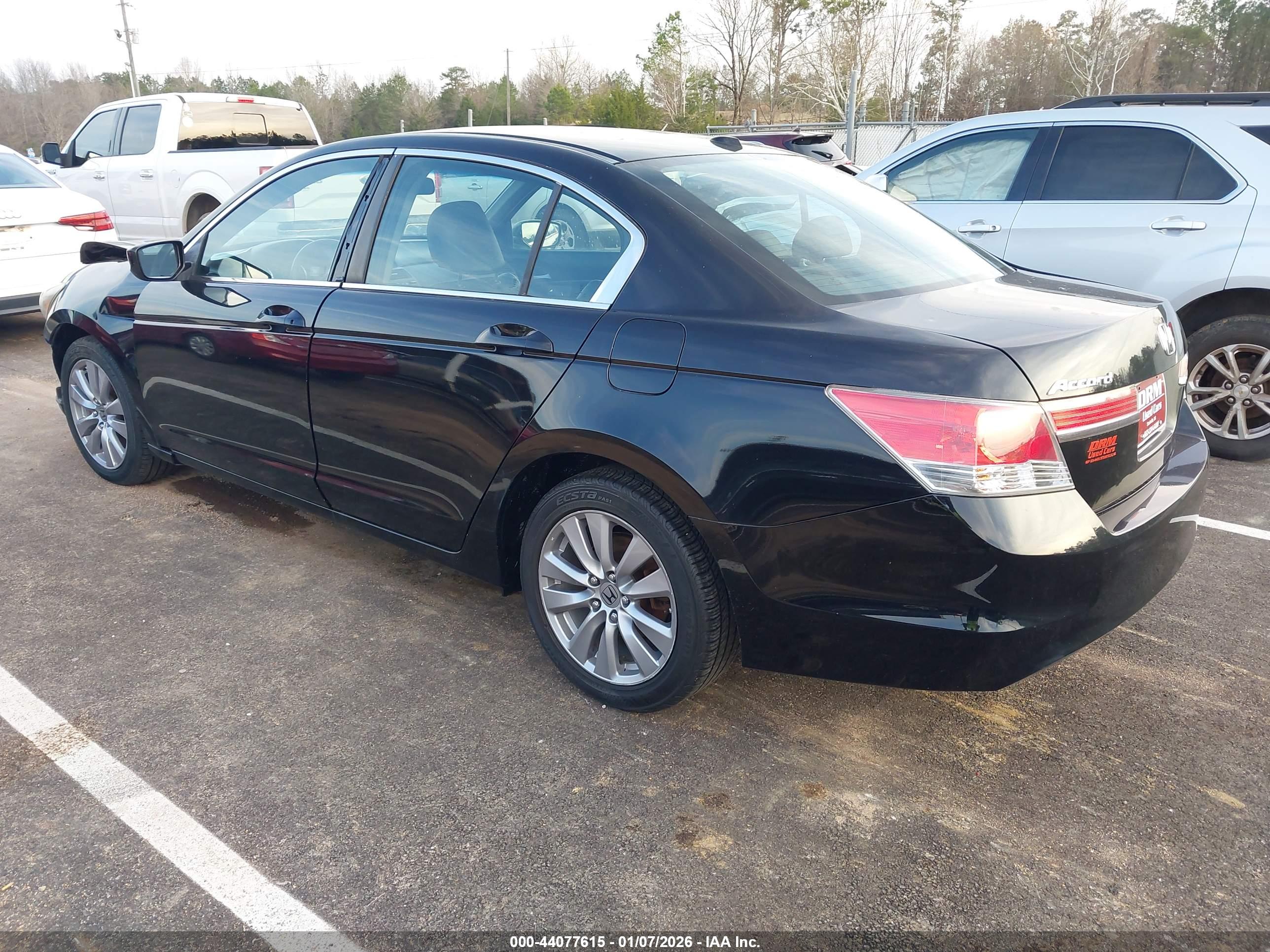 HONDA ACCORD image 3