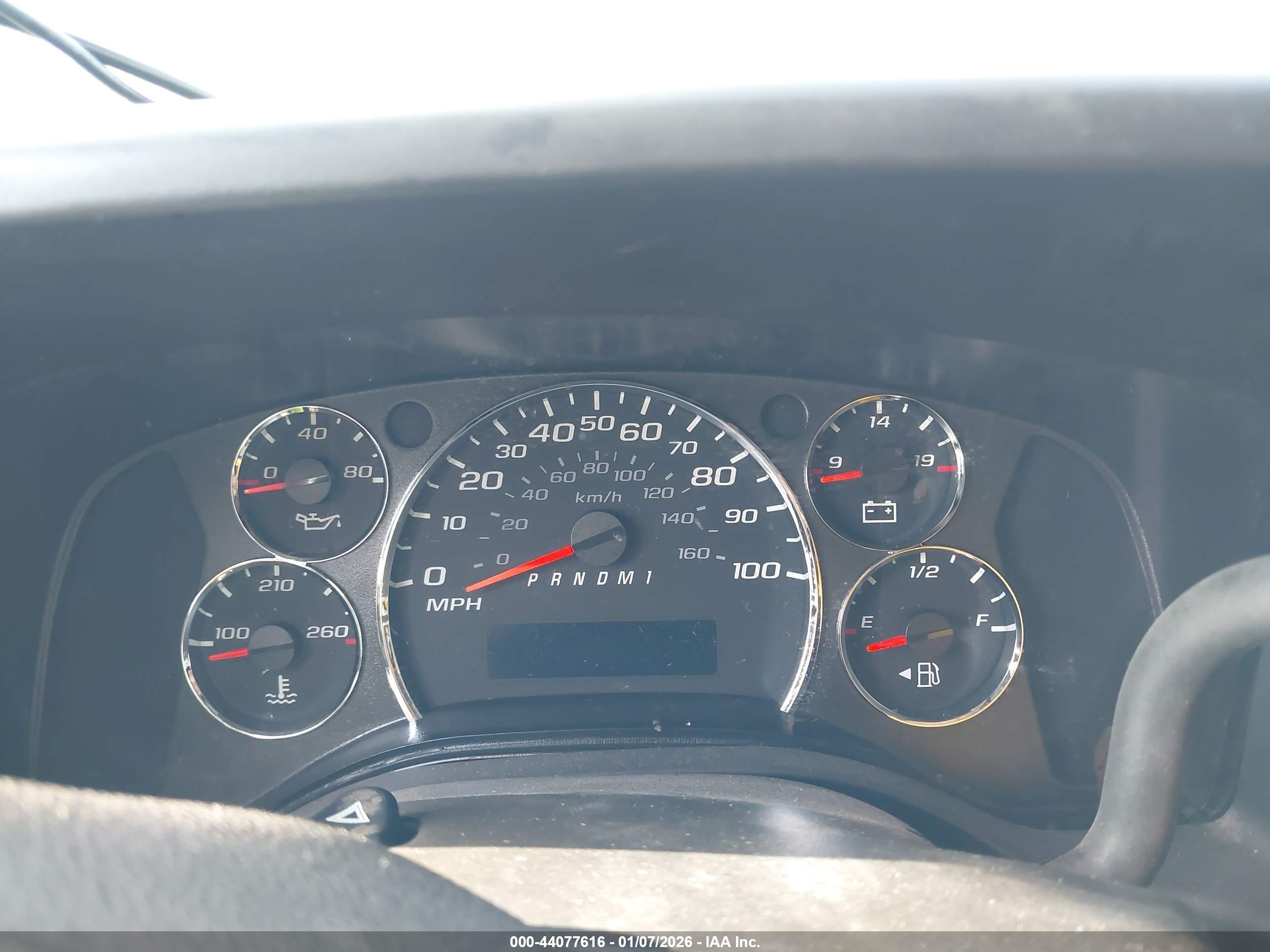 GMC SAVANA image 7