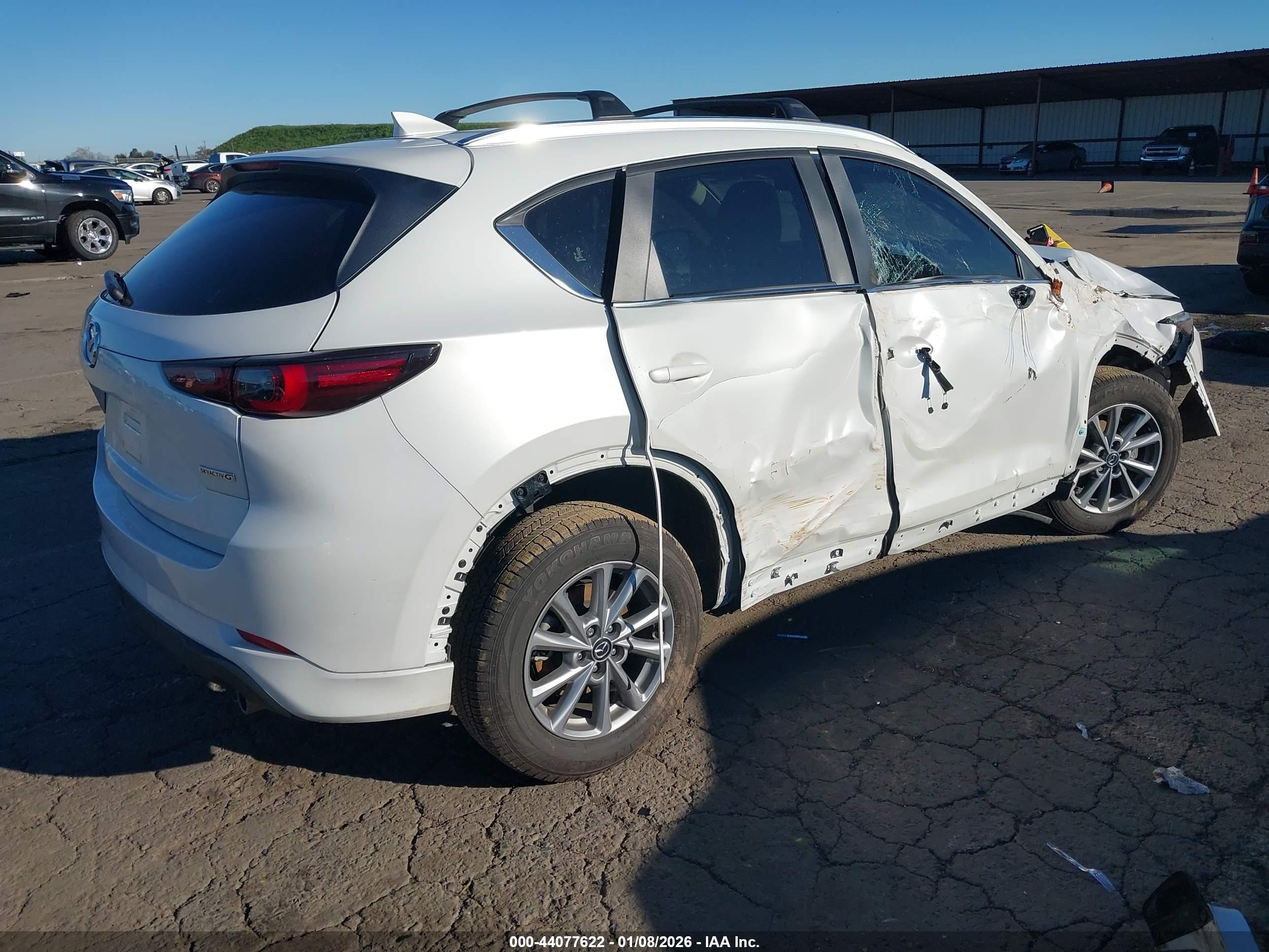 MAZDA CX-5 image 4