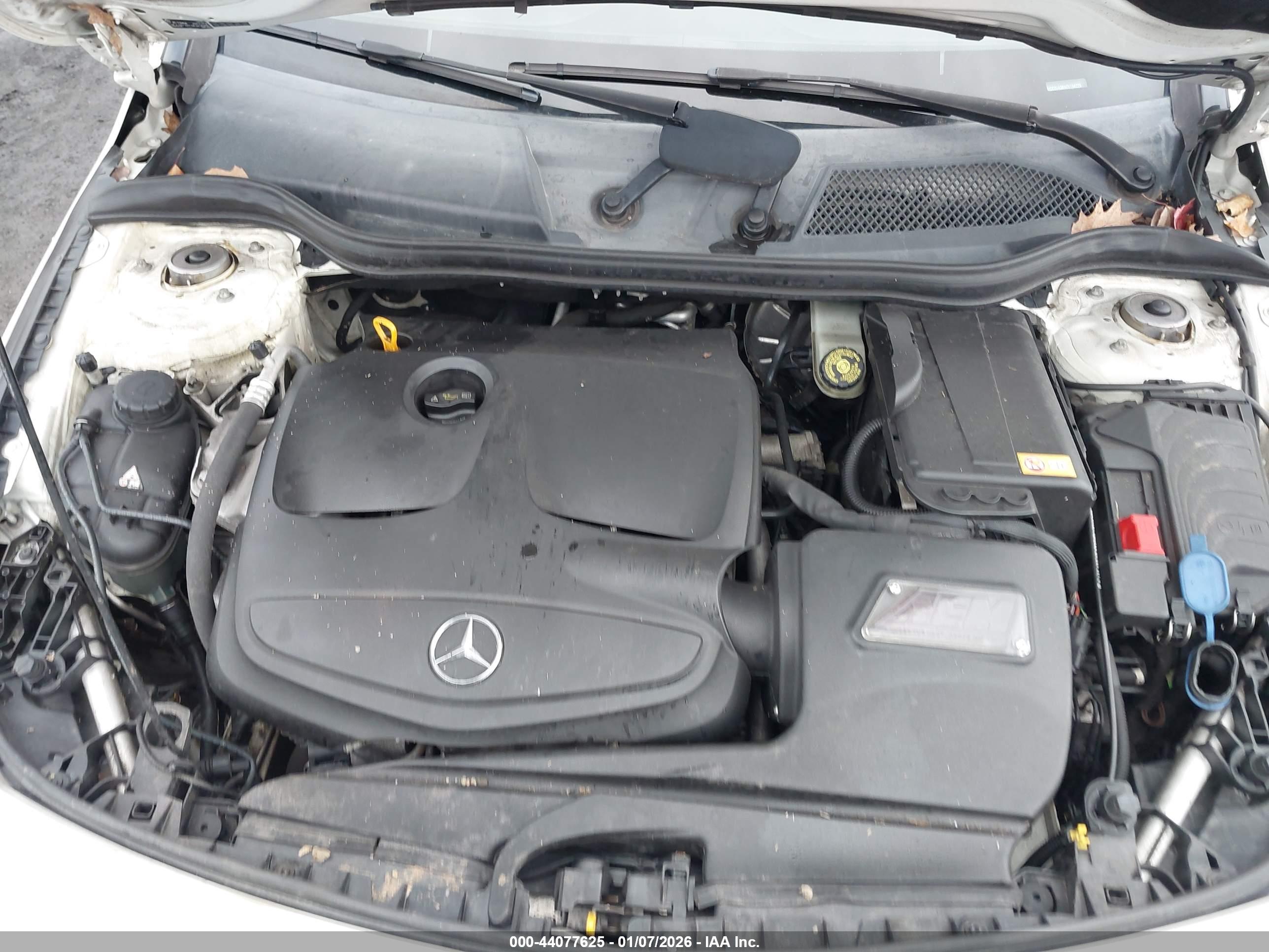 MERCEDES-BENZ CLA image 10
