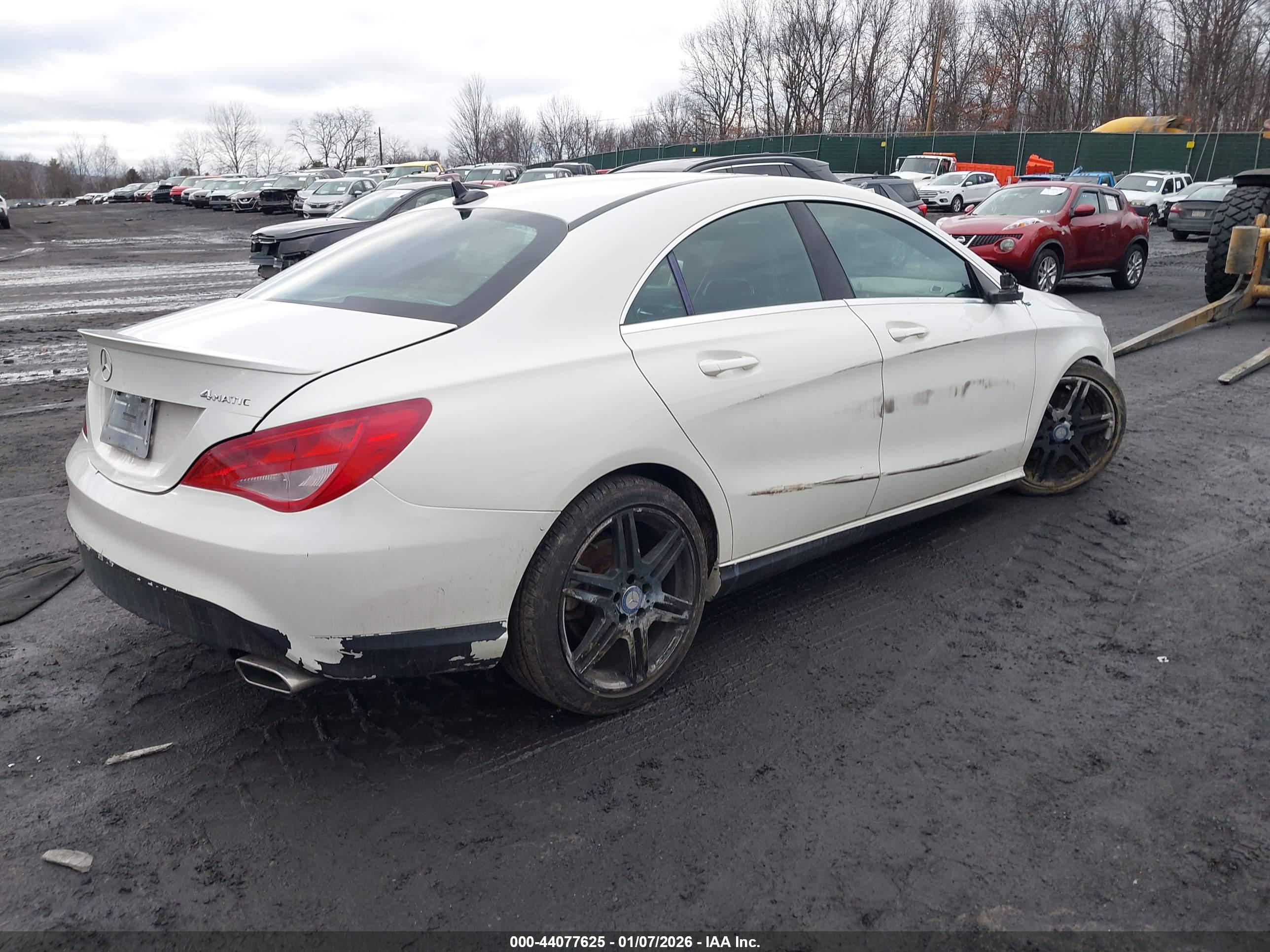 MERCEDES-BENZ CLA image 4