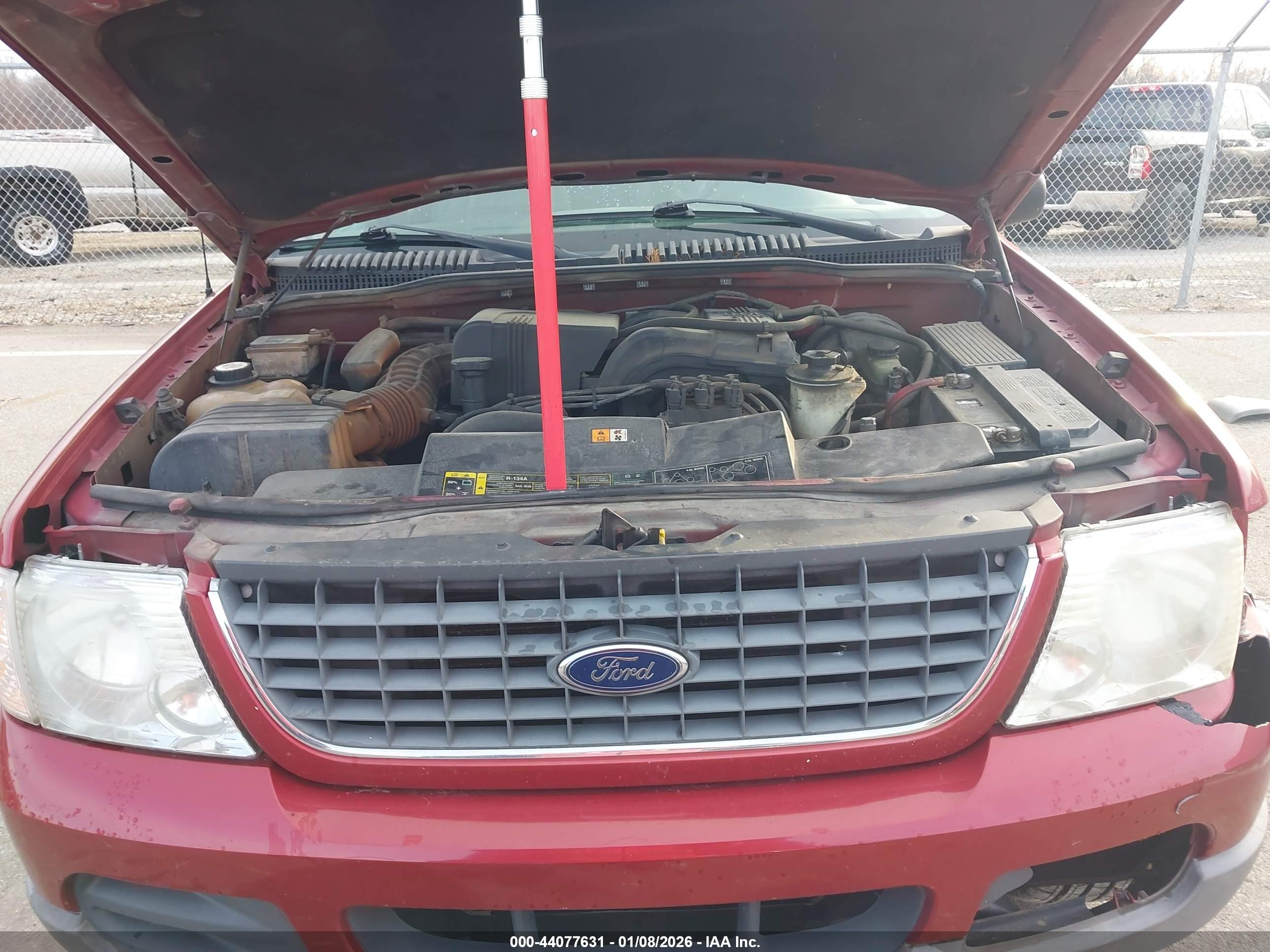 FORD EXPLORER image 10