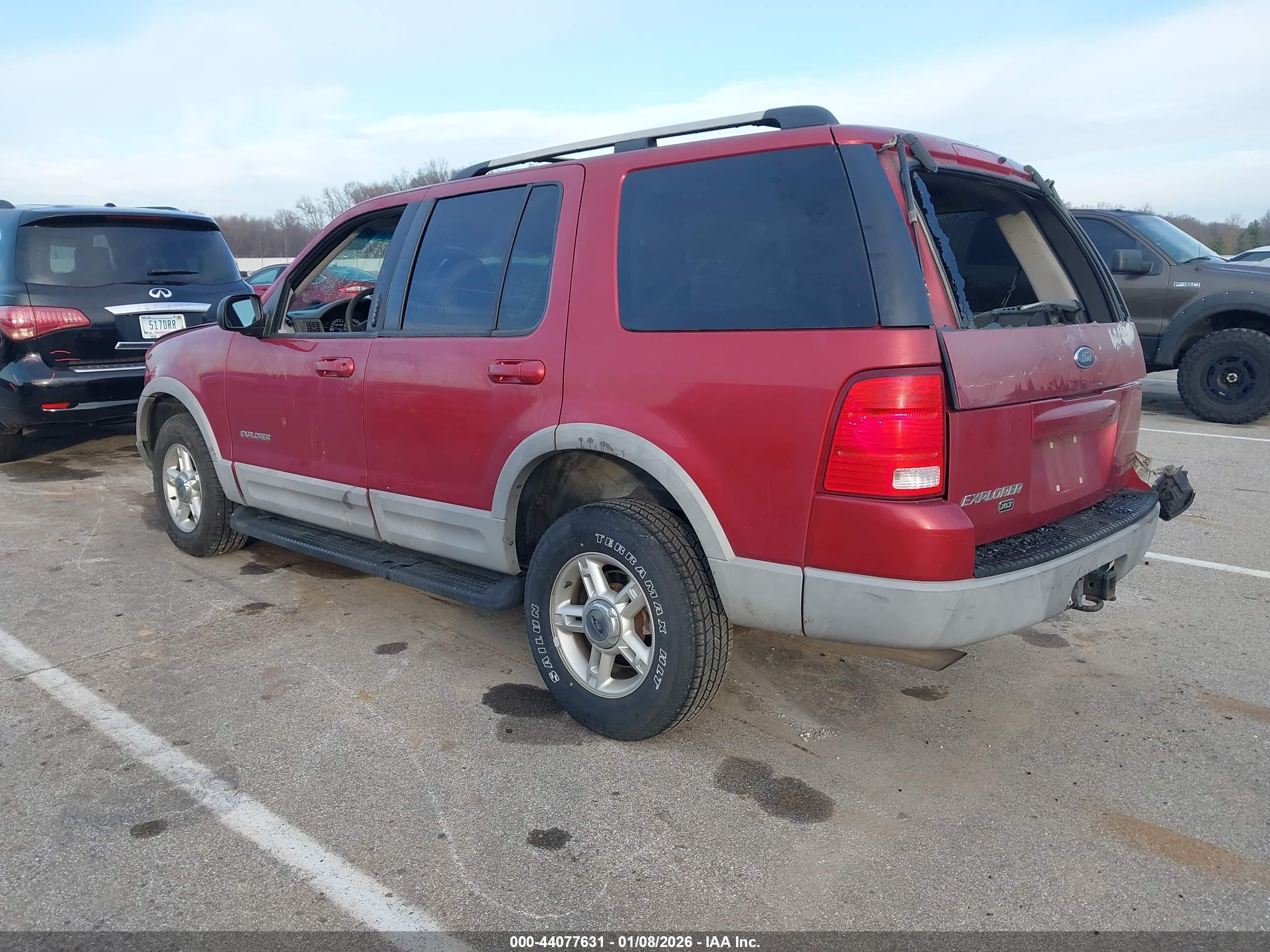FORD EXPLORER image 3