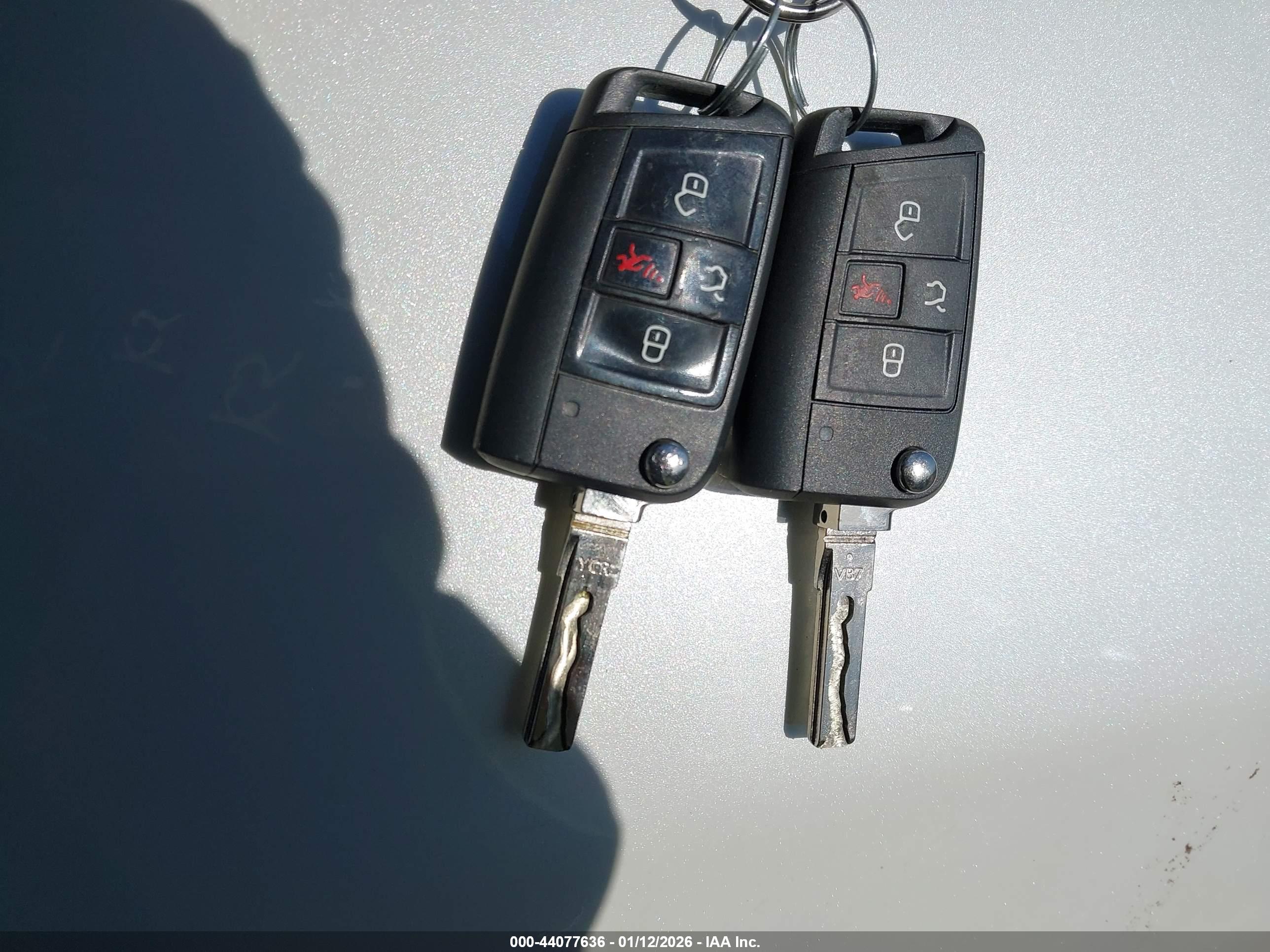 VOLKSWAGEN GOLF image 11
