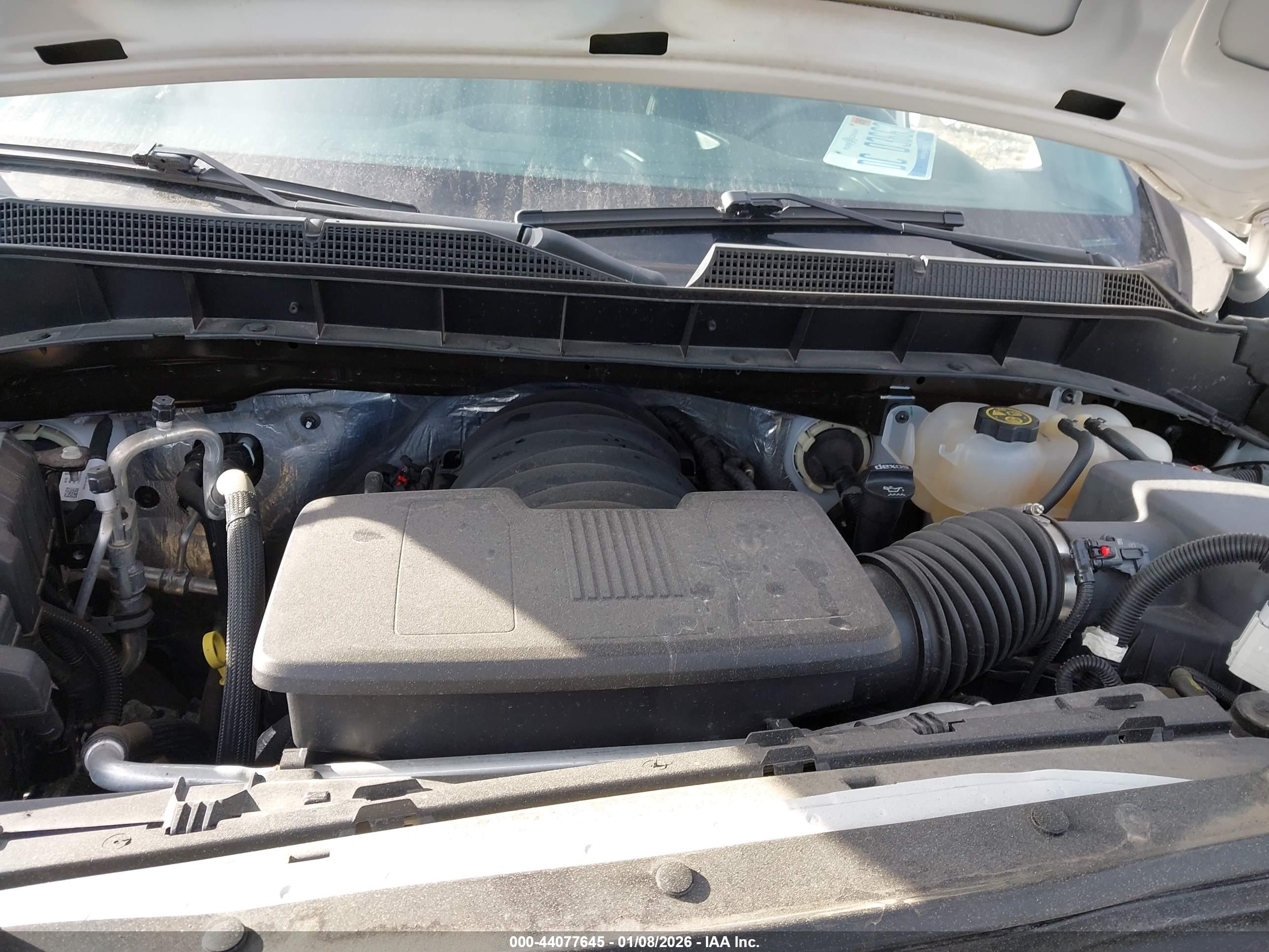 CHEVROLET SILVERADO image 10