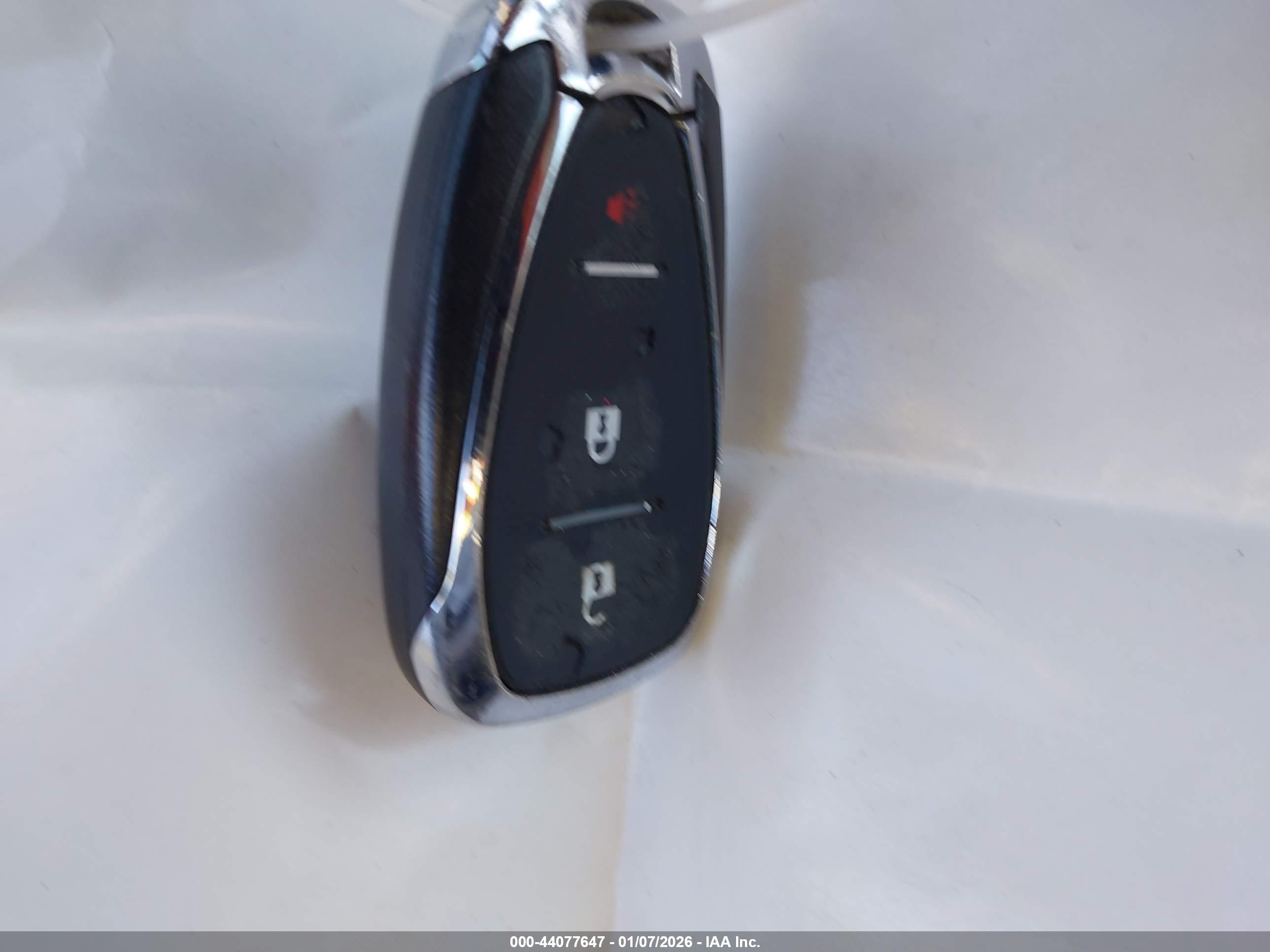 CHEVROLET EQUINOX image 11