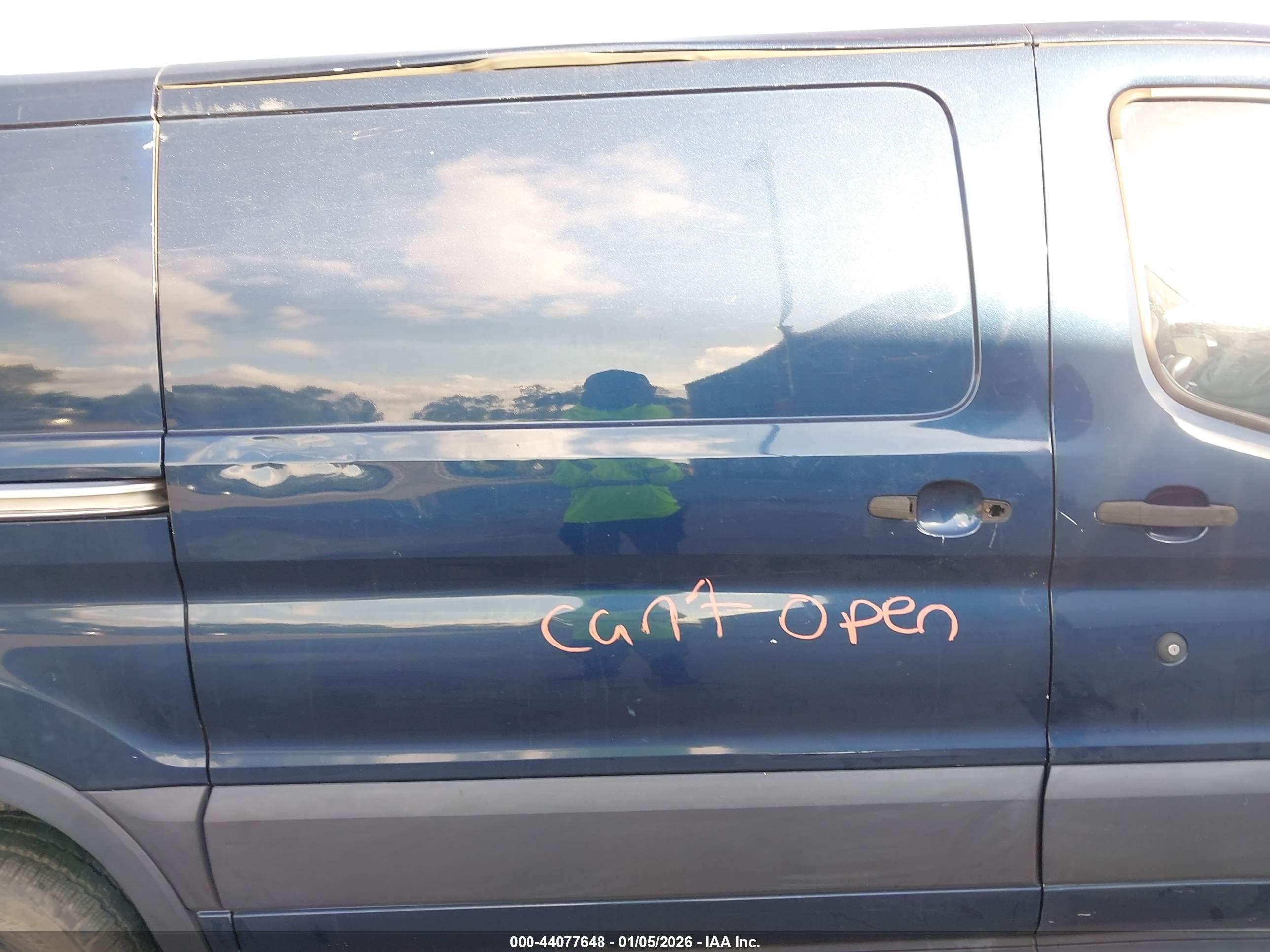 FORD TRANSIT-250 image 8