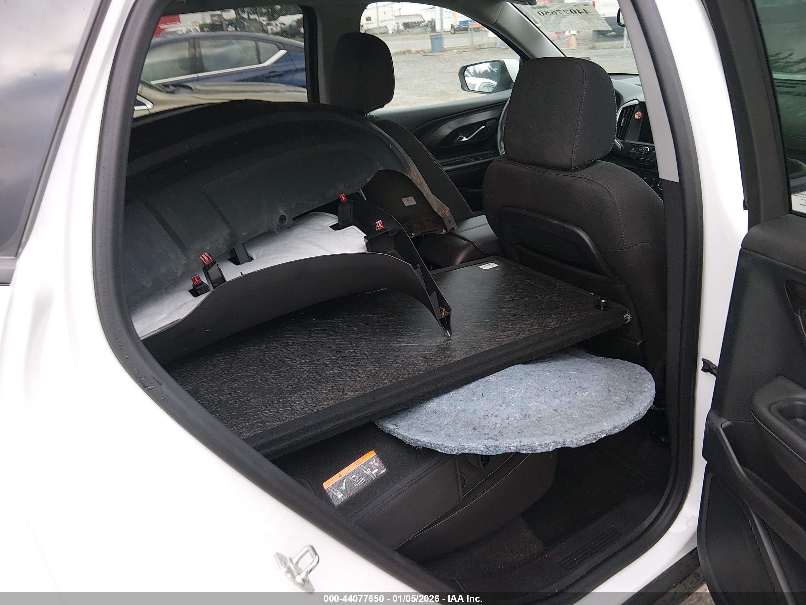 GMC TERRAIN image 8