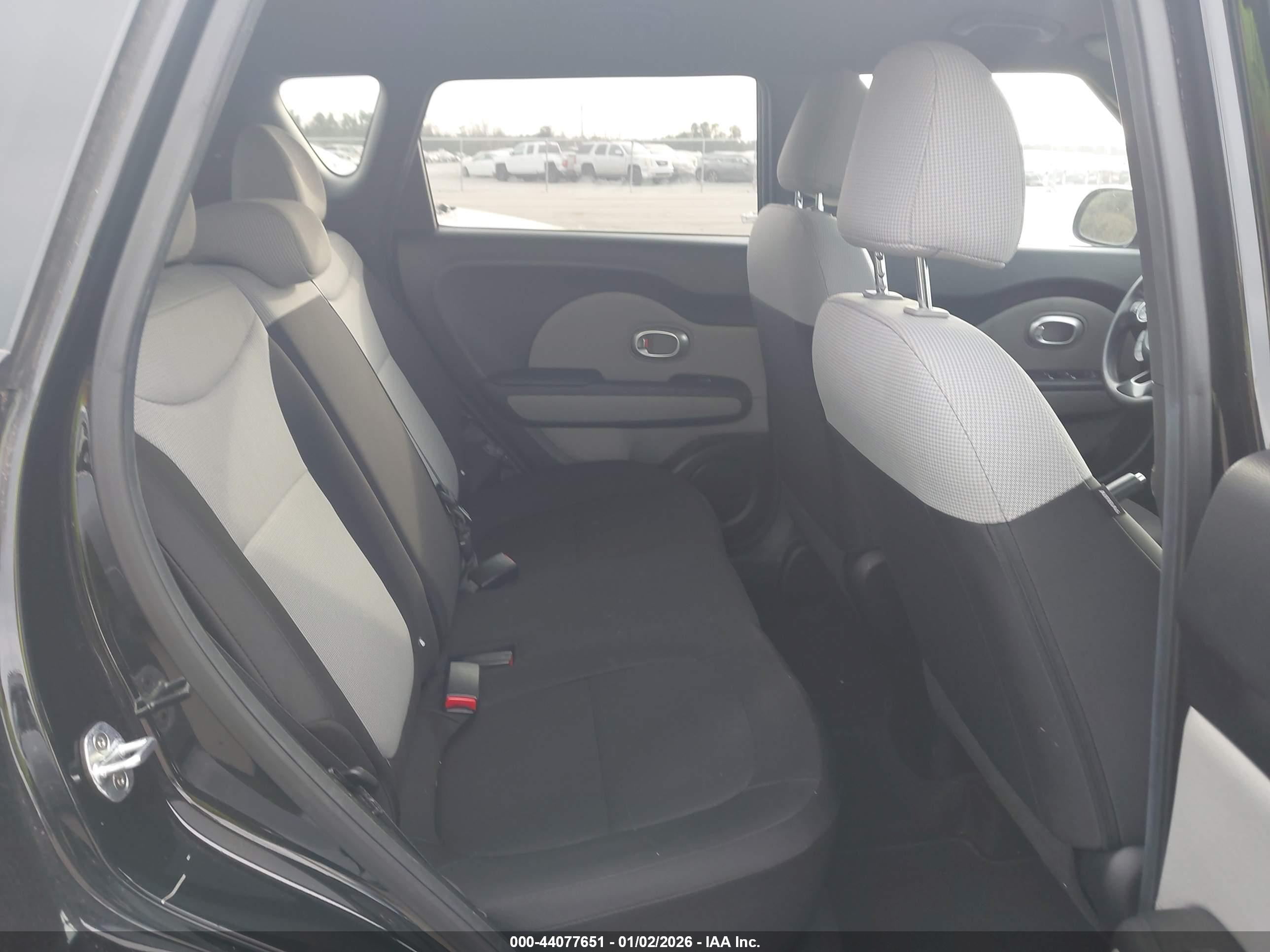 KIA SOUL image 8