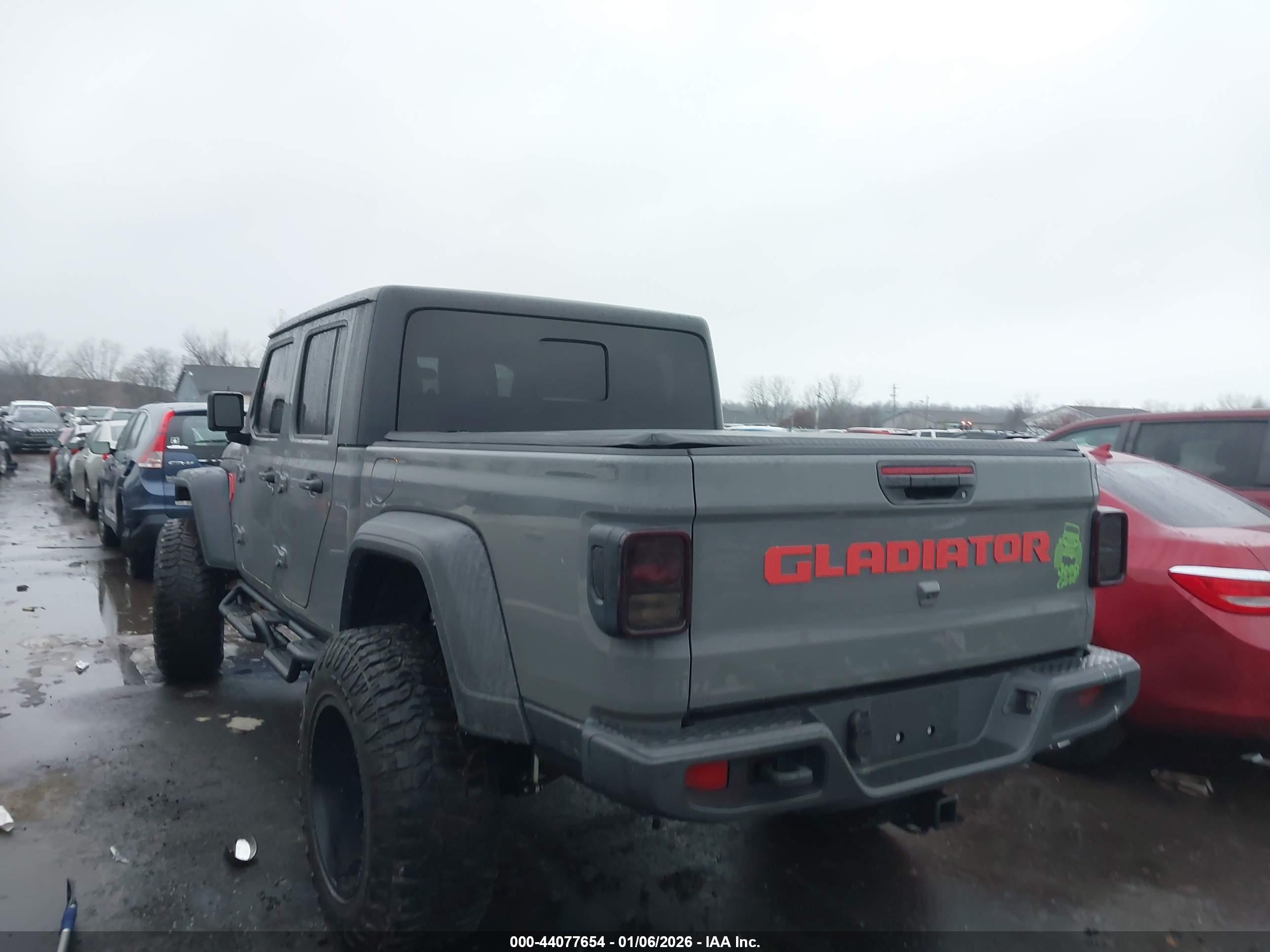 JEEP GLADIATOR image 3