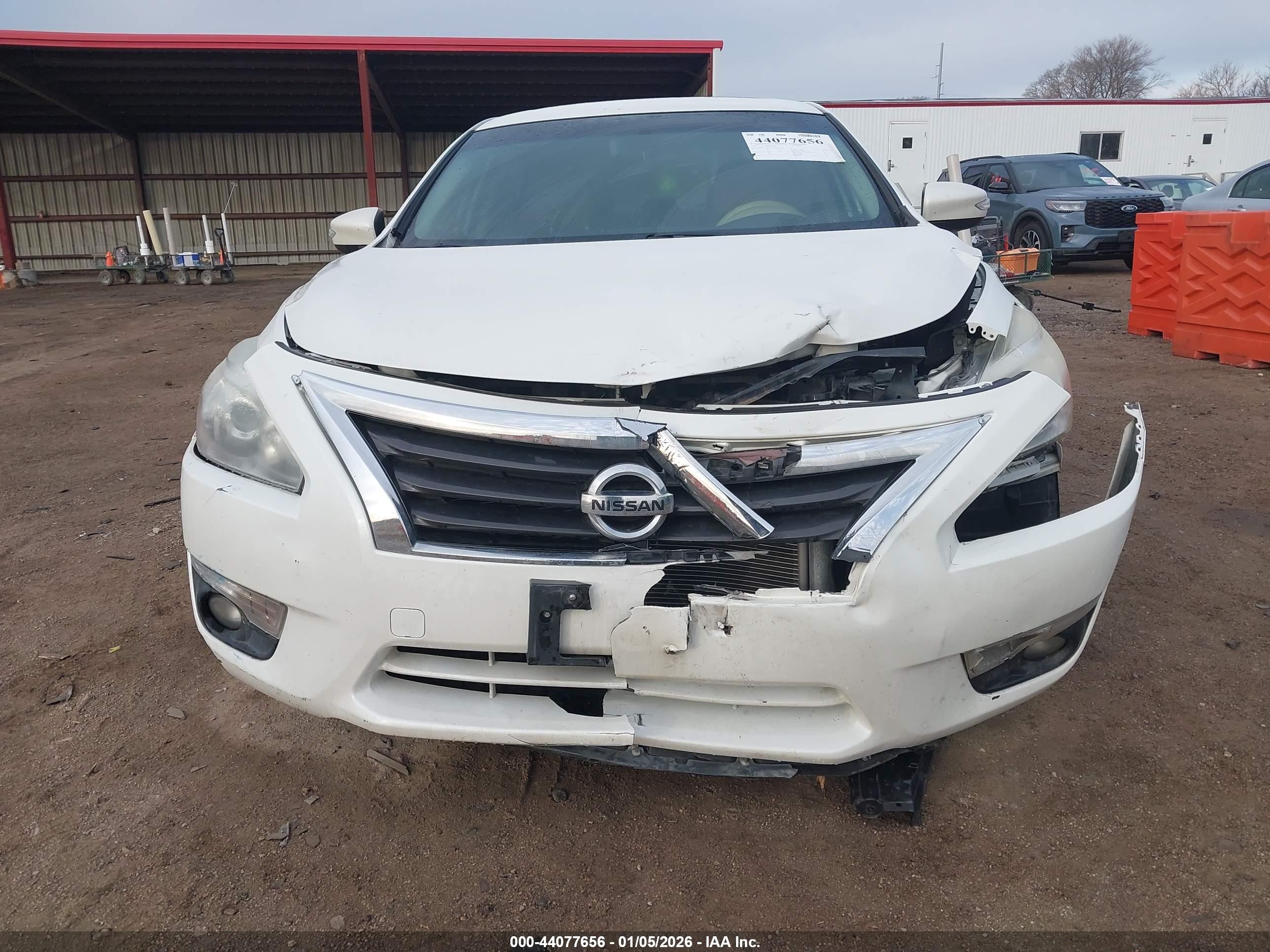 NISSAN ALTIMA image 6